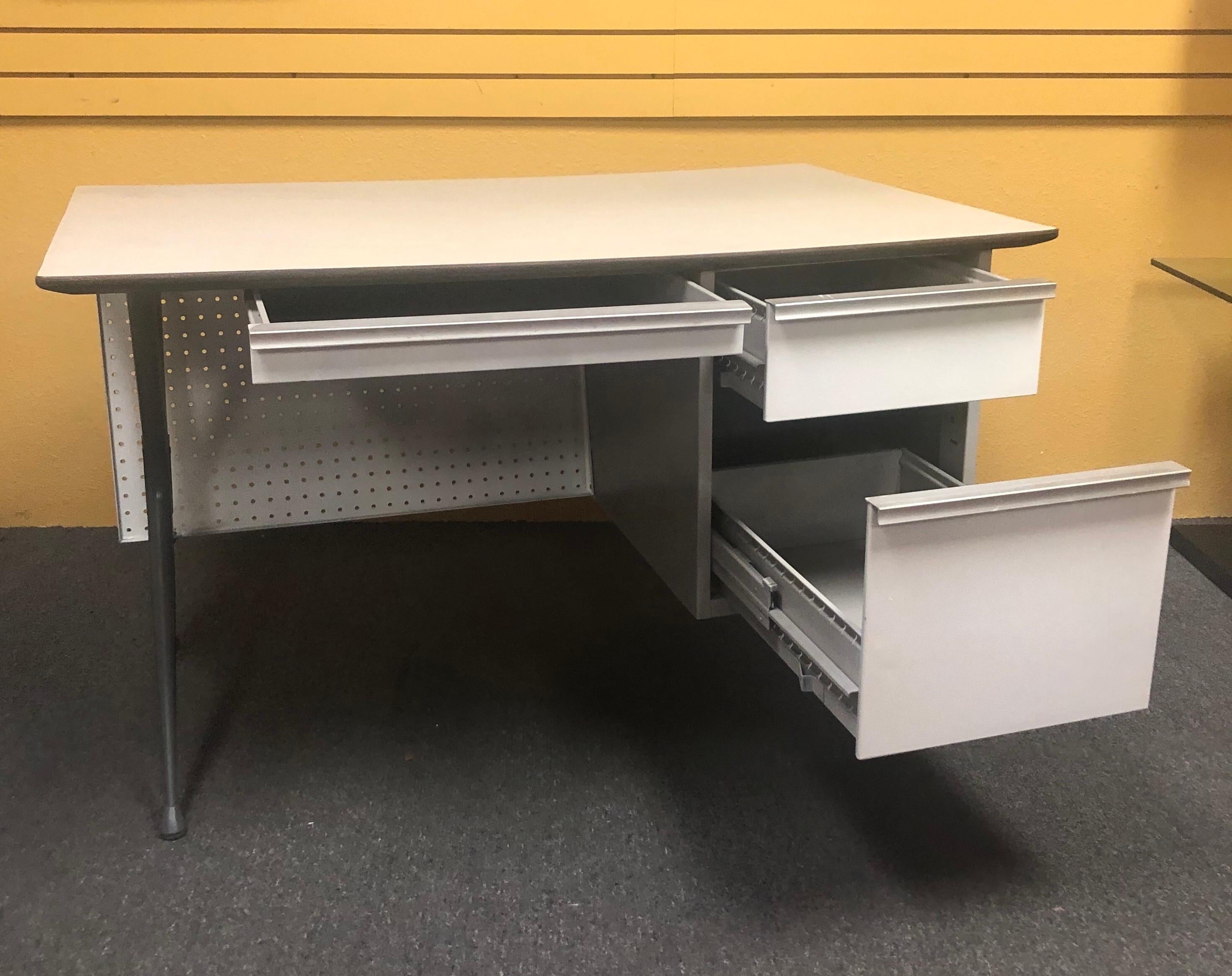 20th Century Industrial Midcentury Desk by Raymond Loewy for Brunswick For Sale