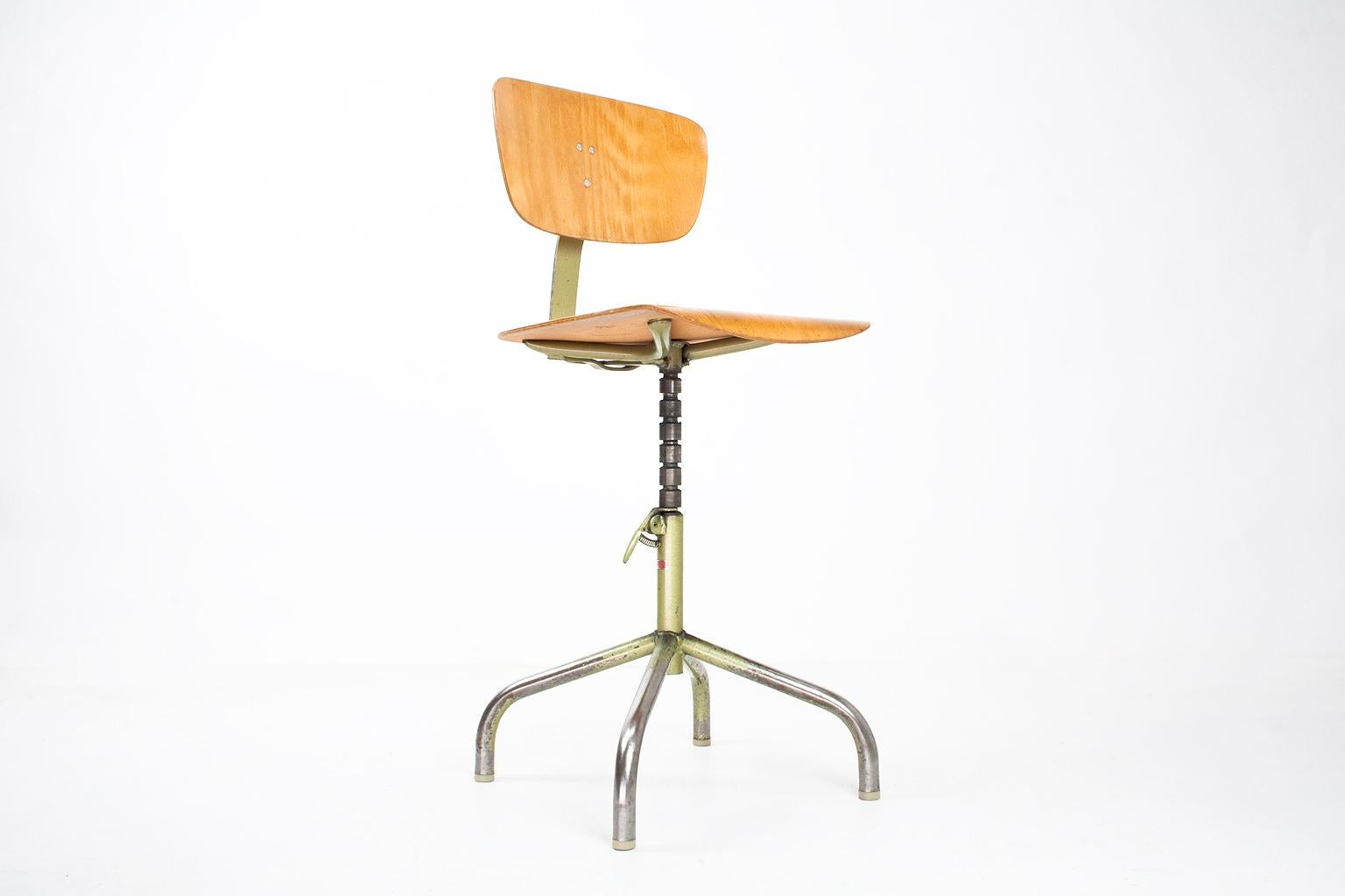 Mid-20th Century Industrial mid century Swivel Stools or desk chairs in plywood, Germany 1960s