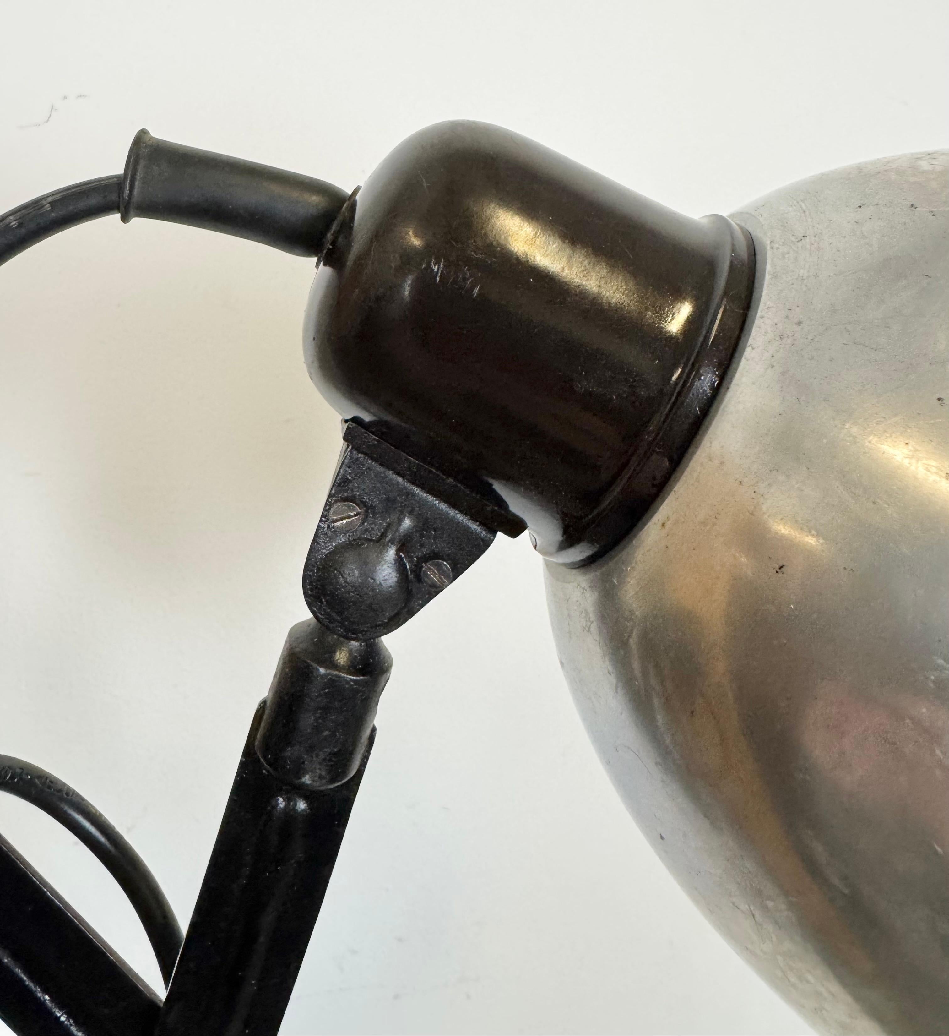 Lampe murale industrielle à ciseaux, années 1950 en vente 11