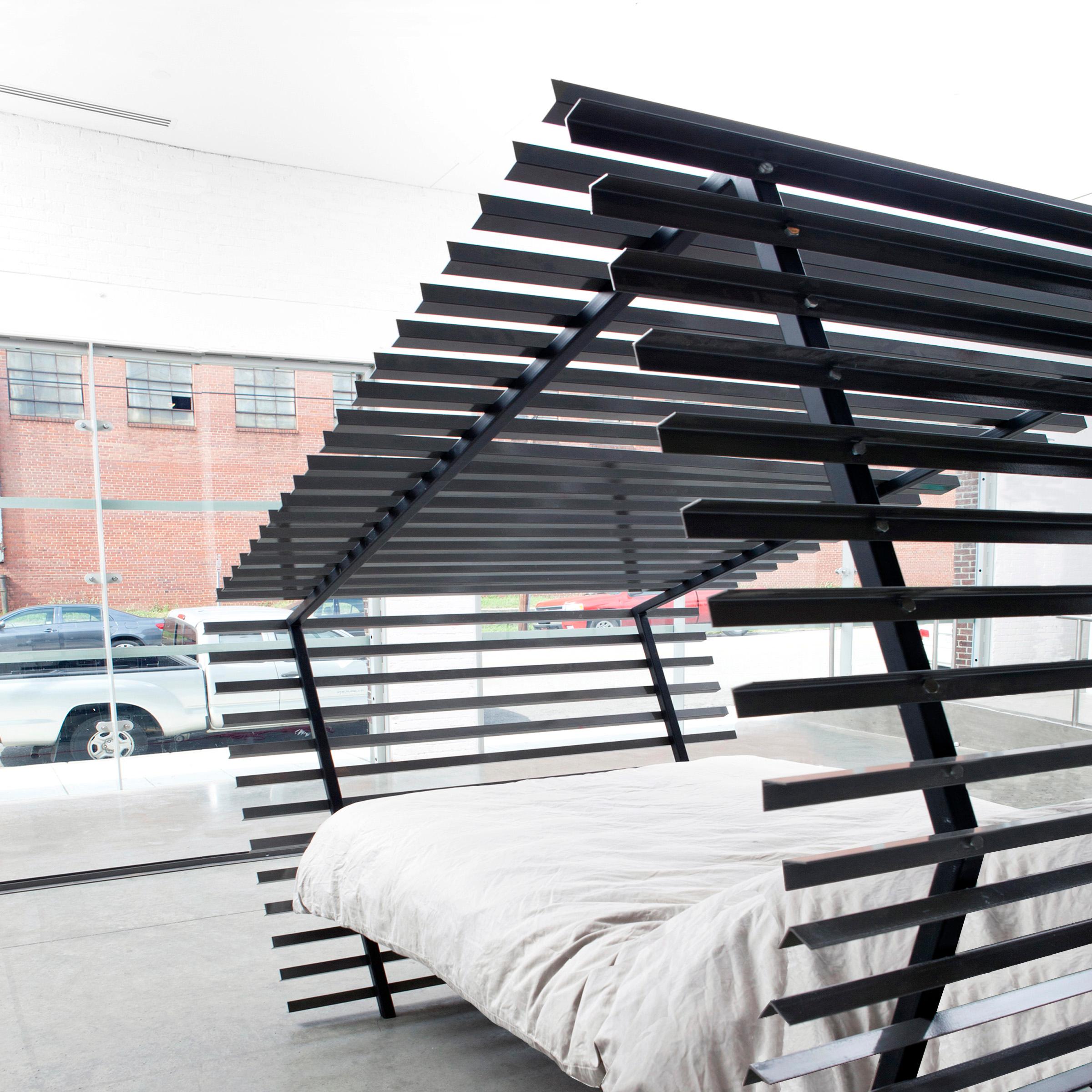 floating canopy bed
