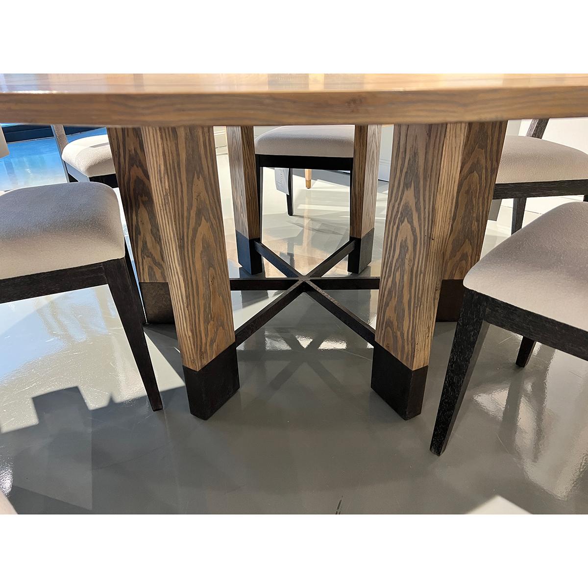 Vietnamien Table de salle à manger ronde industrielle moderne en vente
