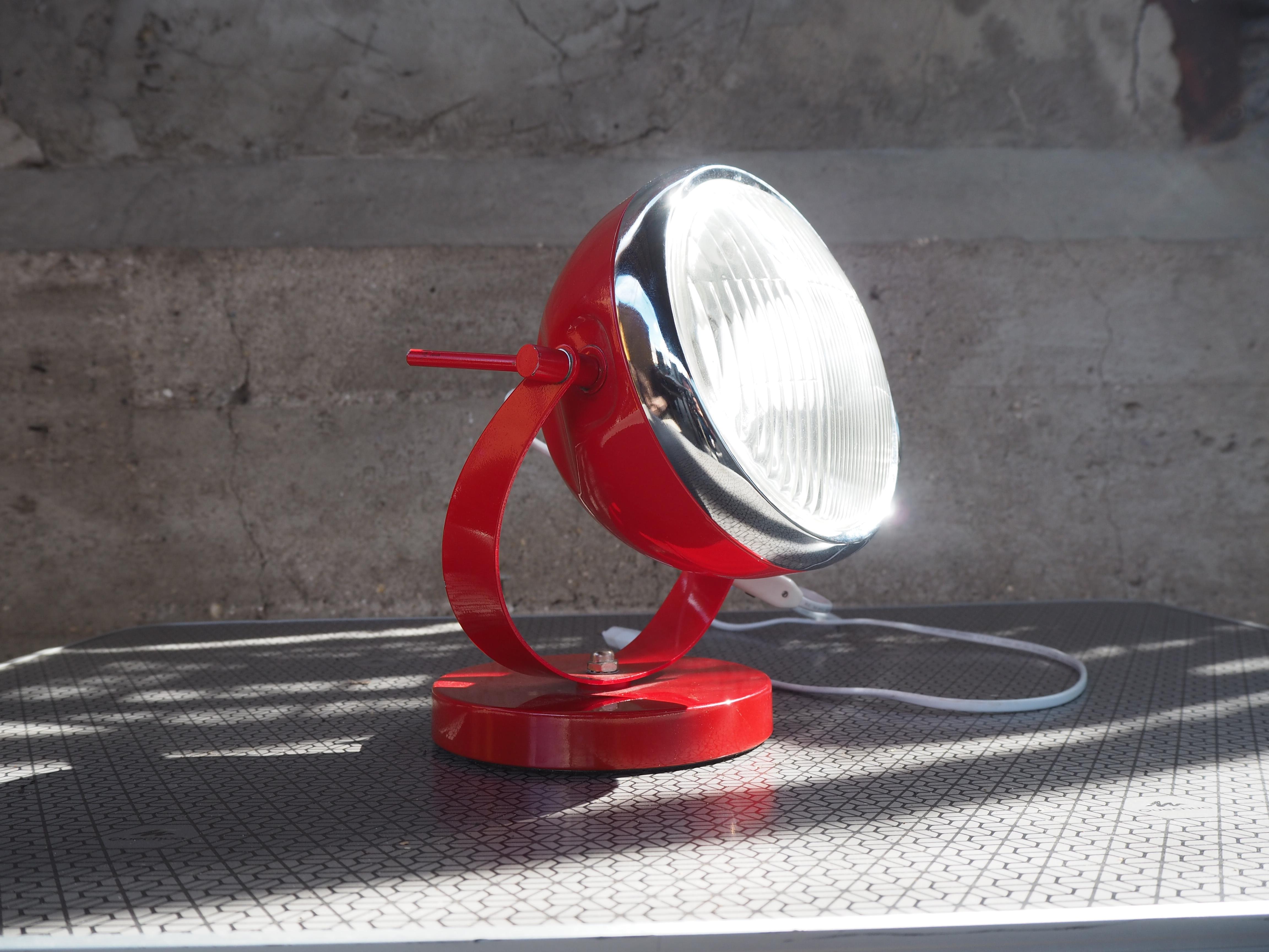 Tchèque Lampe de table de style industriel Moto, Europe, années 2000 en vente
