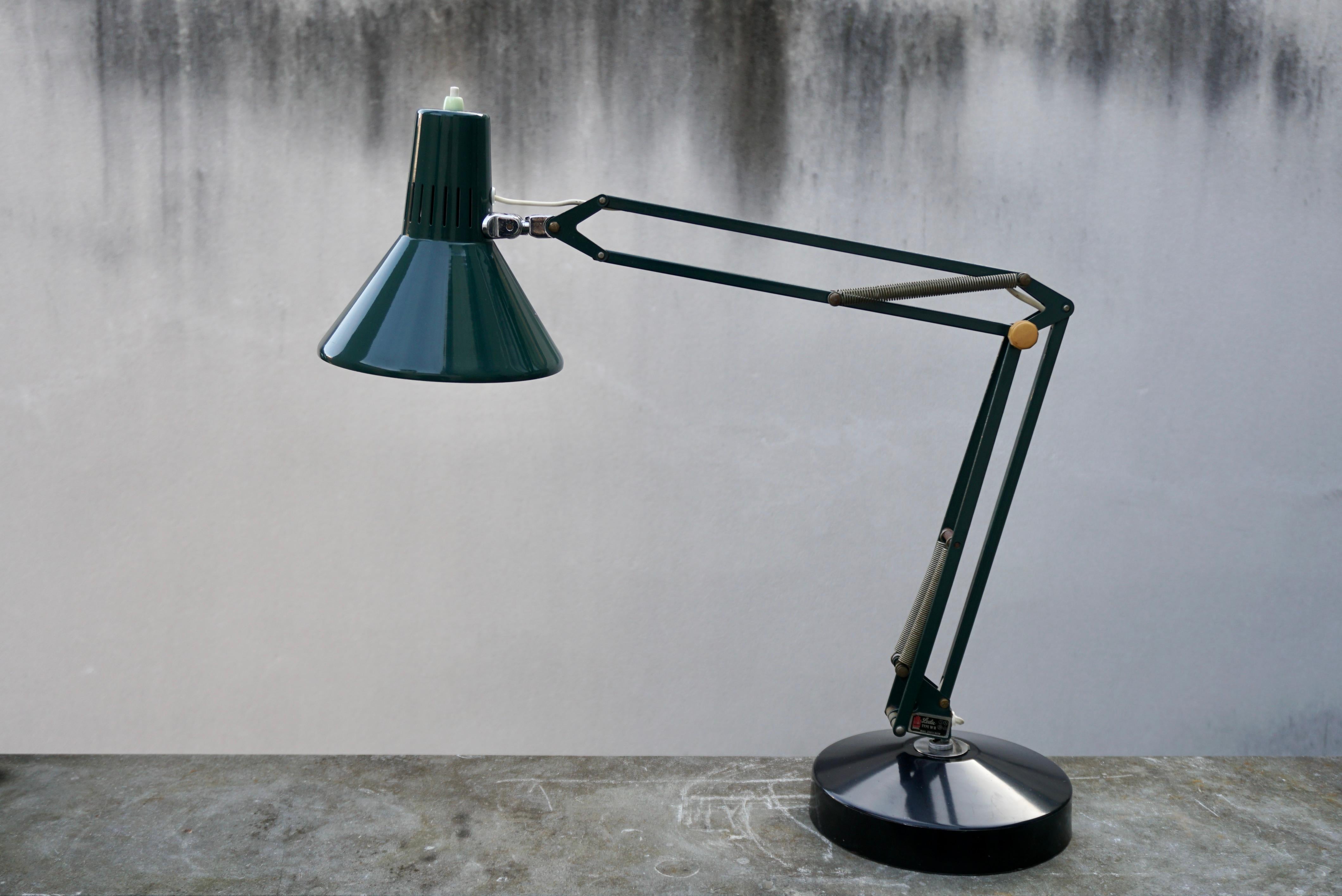 Industrial Office Architect Desk Lamp by Ledu, 1970s, Made in Sweden In Good Condition For Sale In Antwerp, BE