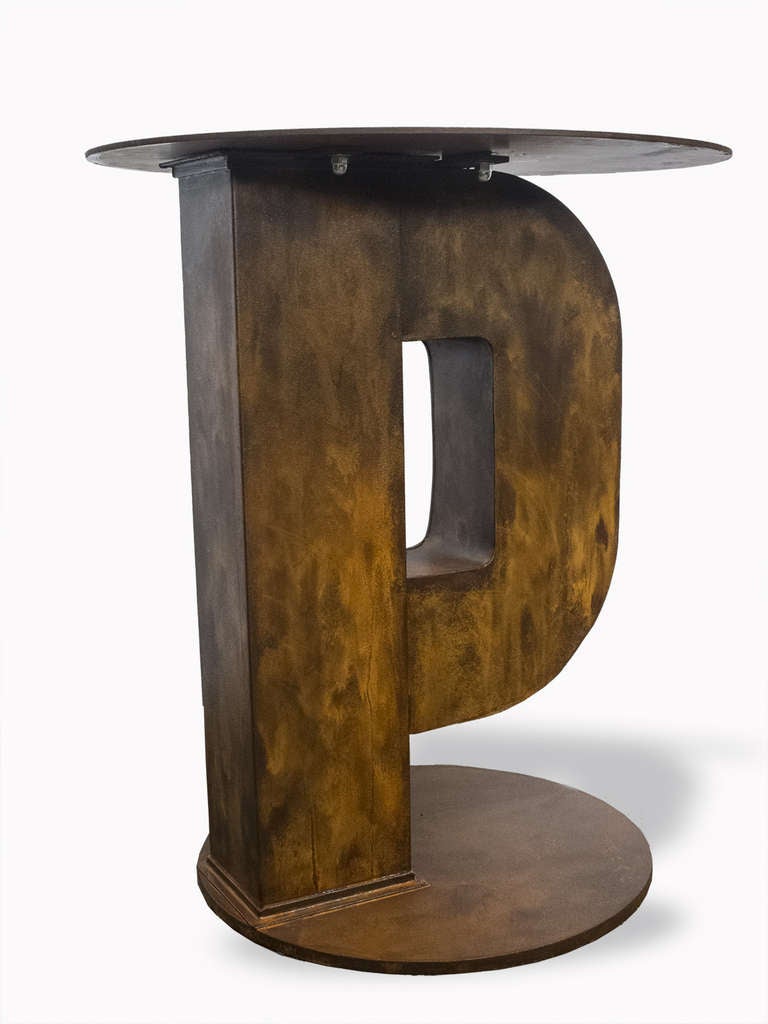 Américain Tables de bistro industrielles d'extérieur rondes, États-Unis, 1940 en vente