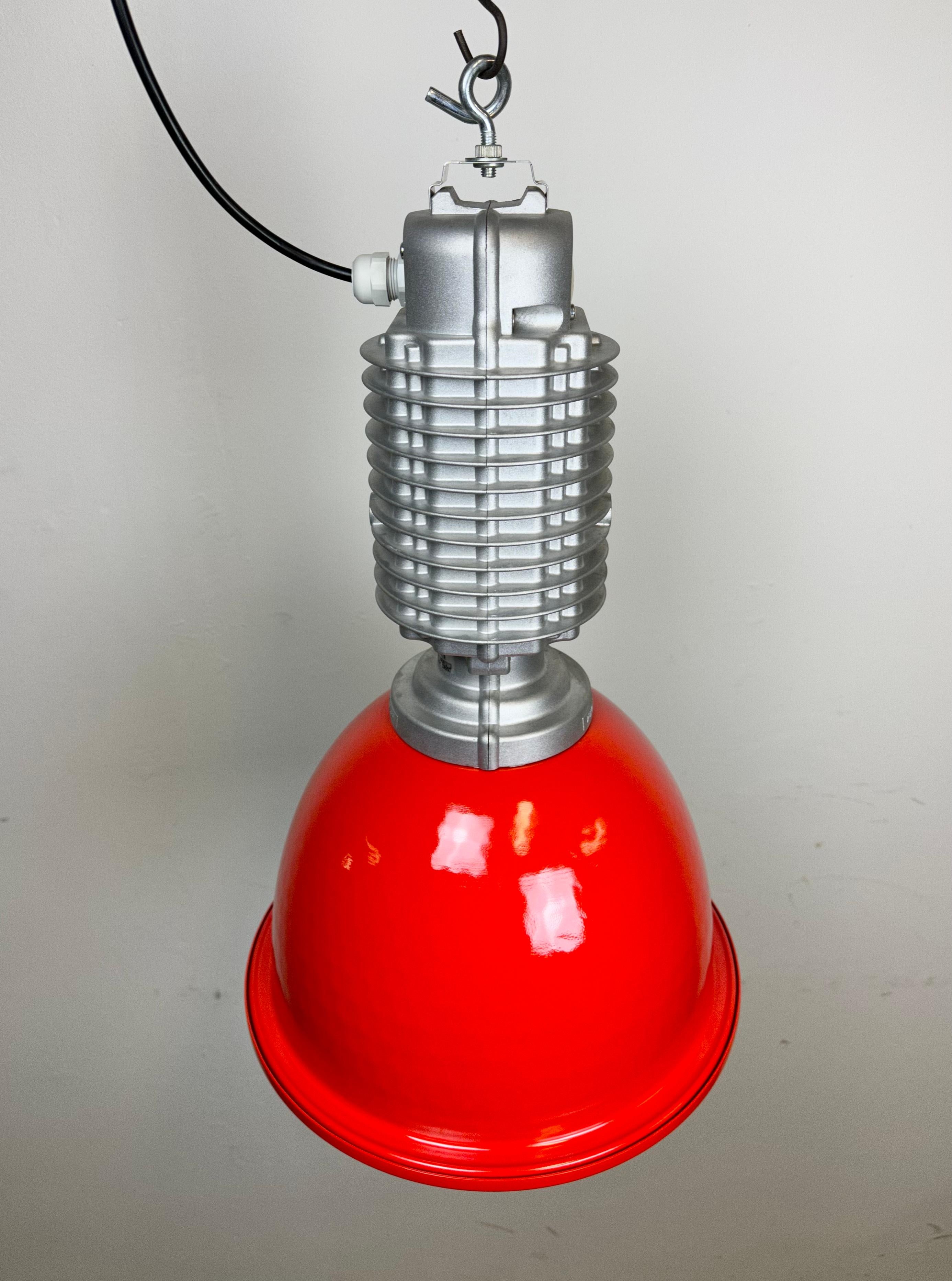 Industrial Pendant Lamp by Charles Keller for Zumtobel, 1990s For Sale 3