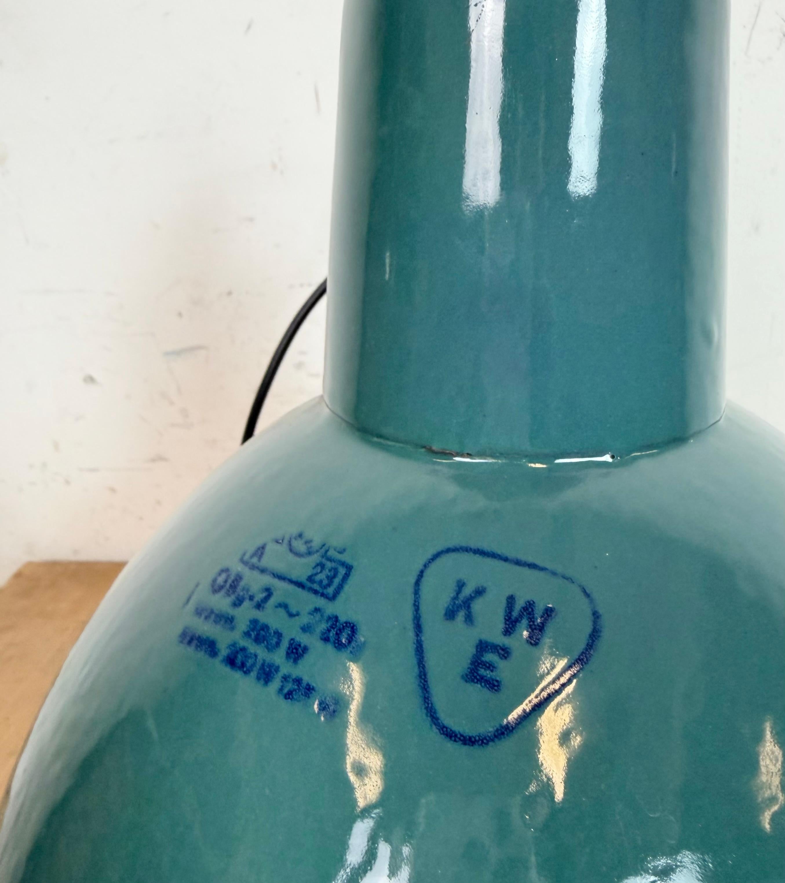 Lampada a sospensione industriale a smalto Petrol Factory, anni '60 in vendita 5