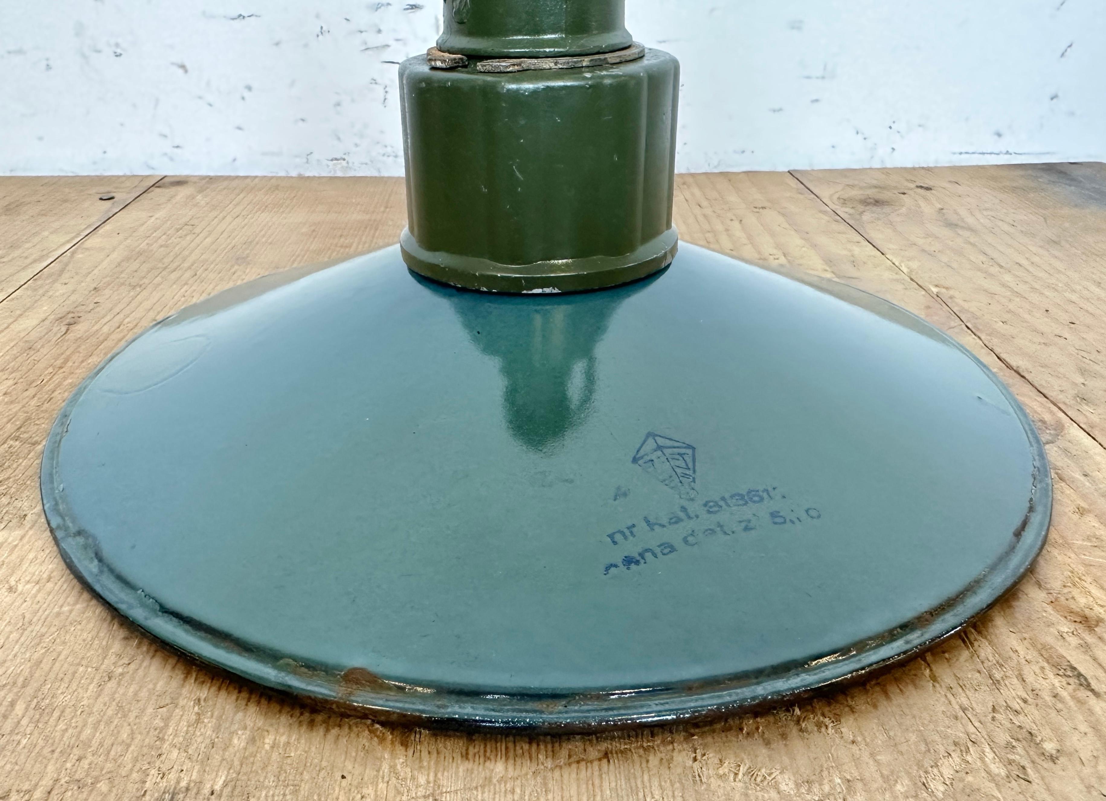 Industrial Petrol Enamel Military Pendant Lamp with Cast Aluminium Top, 1960s For Sale 6