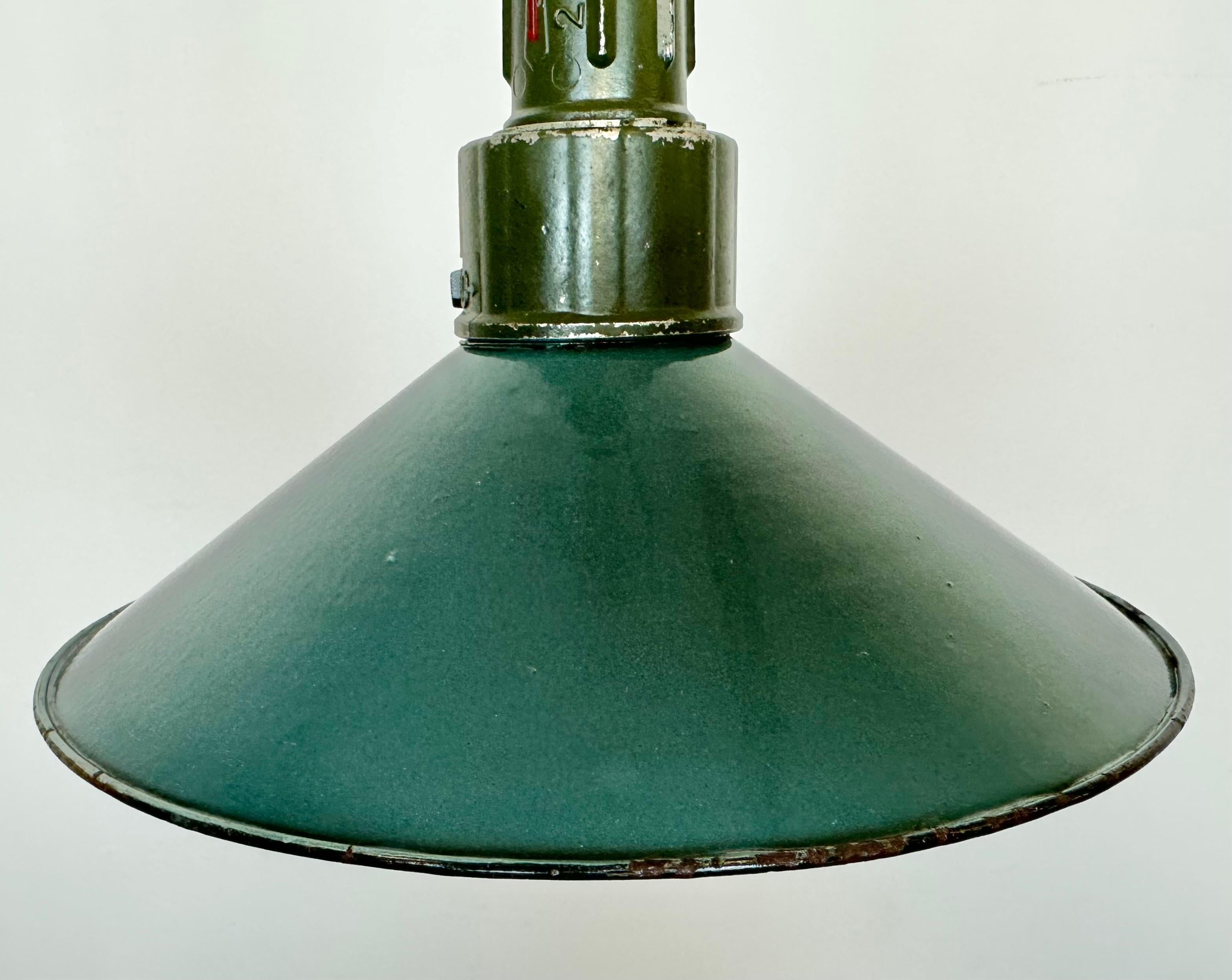 20th Century Industrial Petrol Enamel Military Pendant Lamp with Cast Aluminium Top, 1960s For Sale