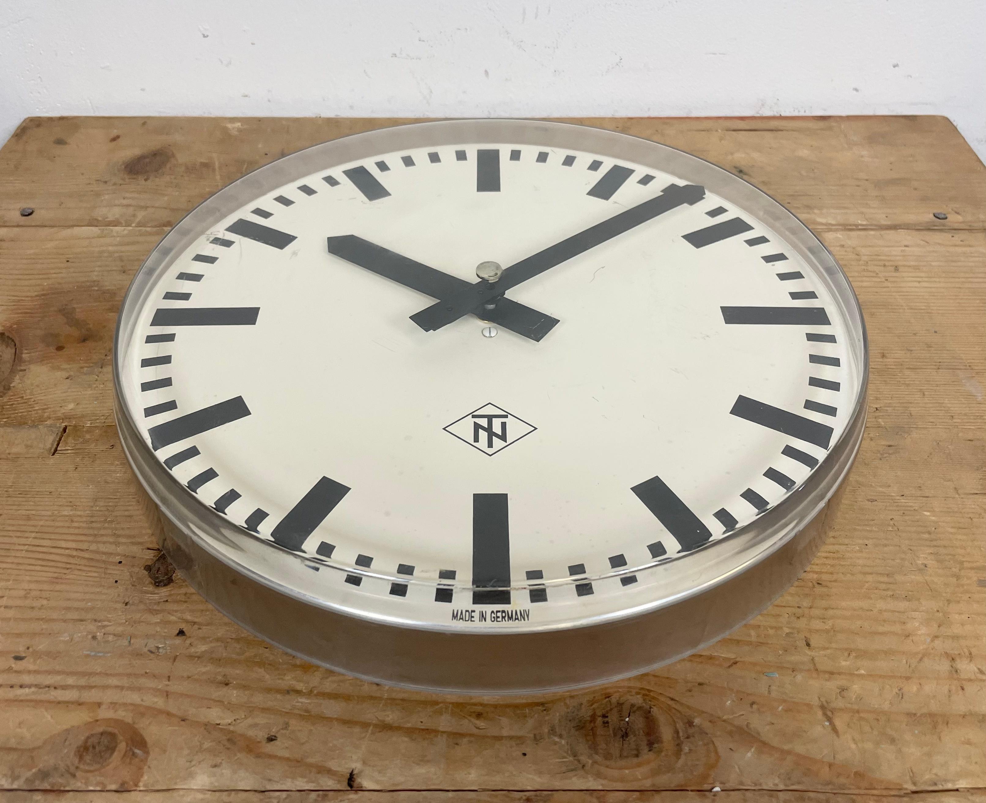 Industrial Plexiglass Station Wall Clock from TN, 1960 For Sale 2