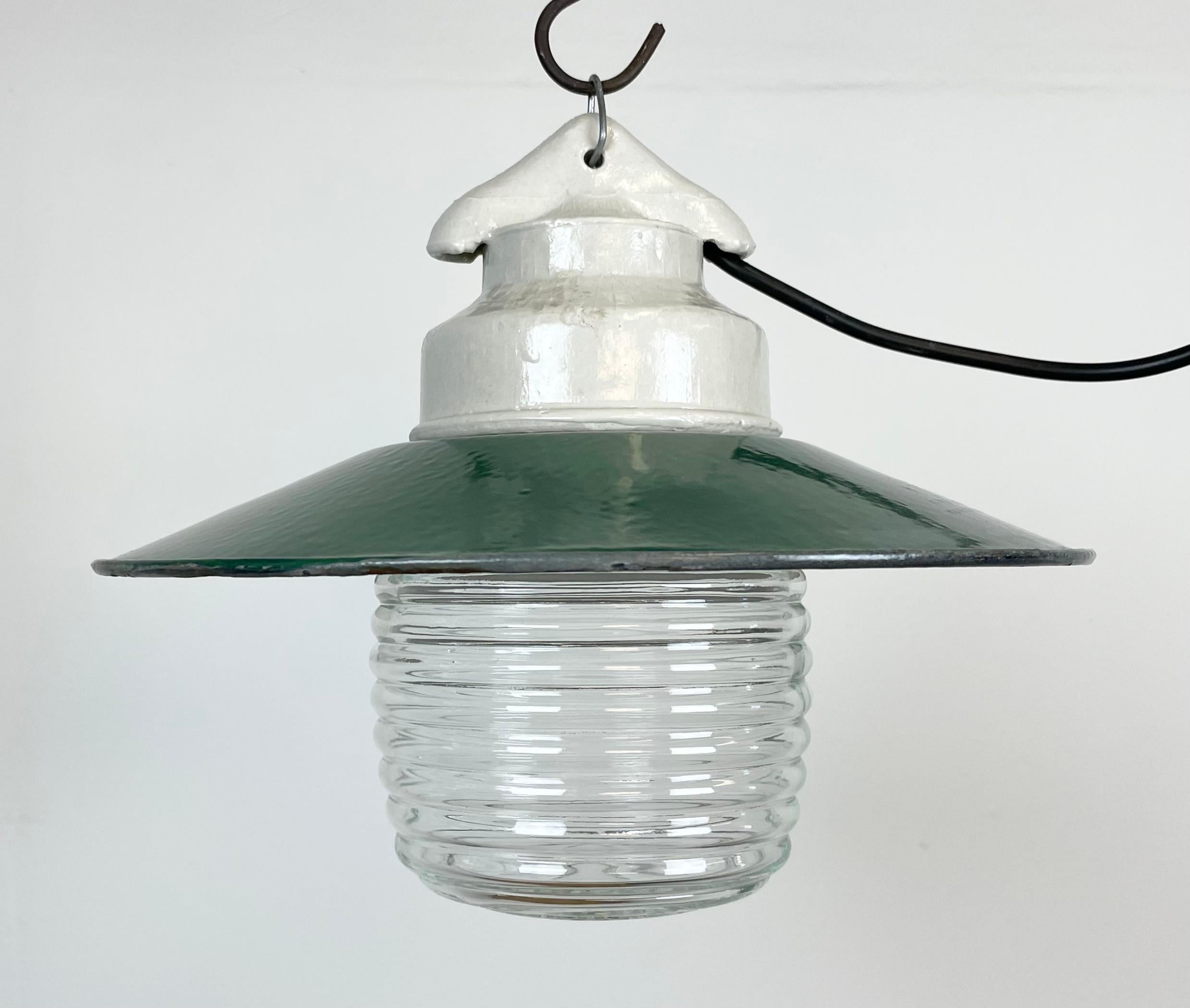 Russian Industrial Porcelain Green Enamel Pendant Light with Ribbed Clear Glass, 1970s