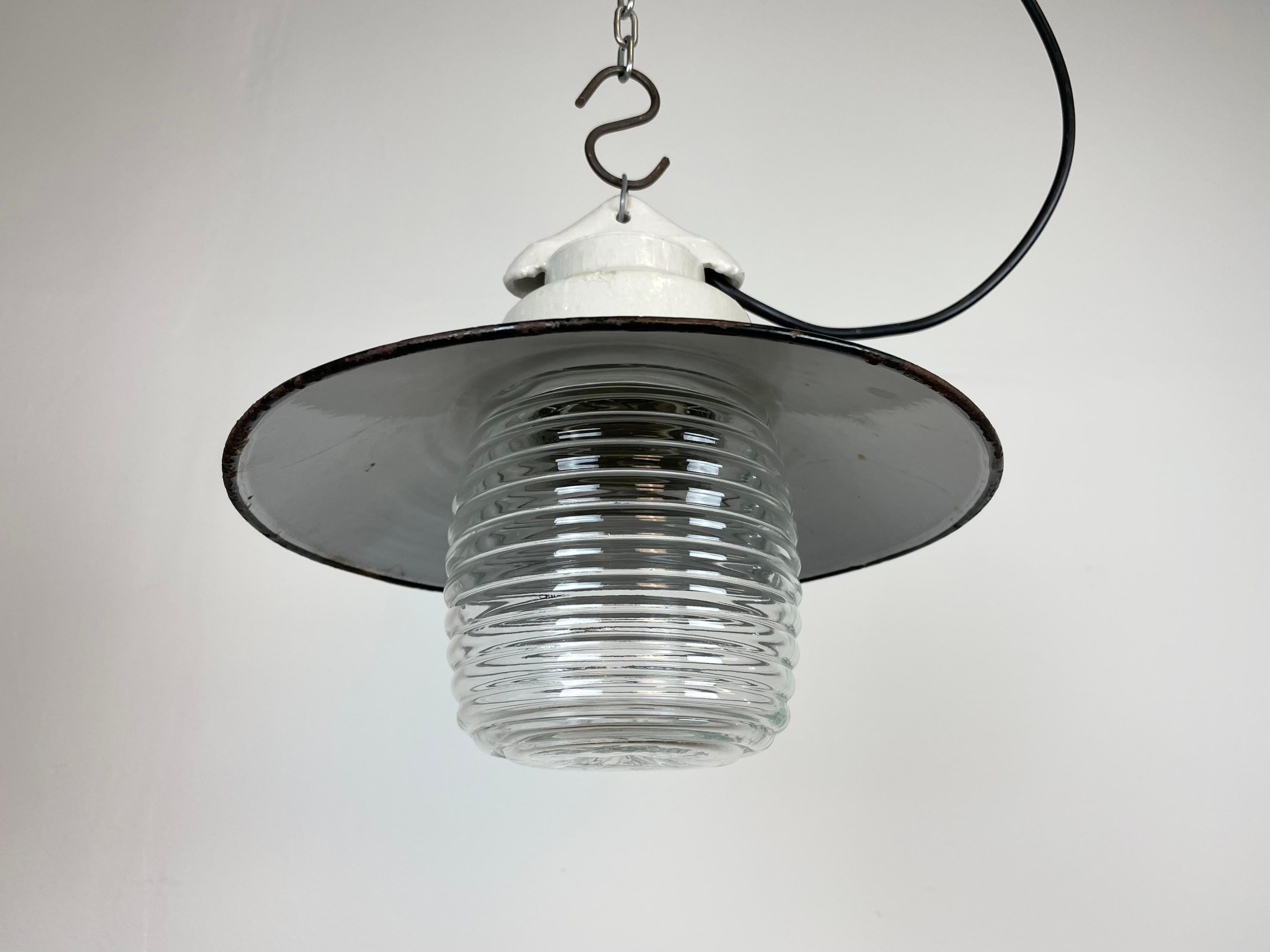 Late 20th Century Industrial Porcelain Red Enamel Pendant Light with Ribbed Clear Glass, 1970s