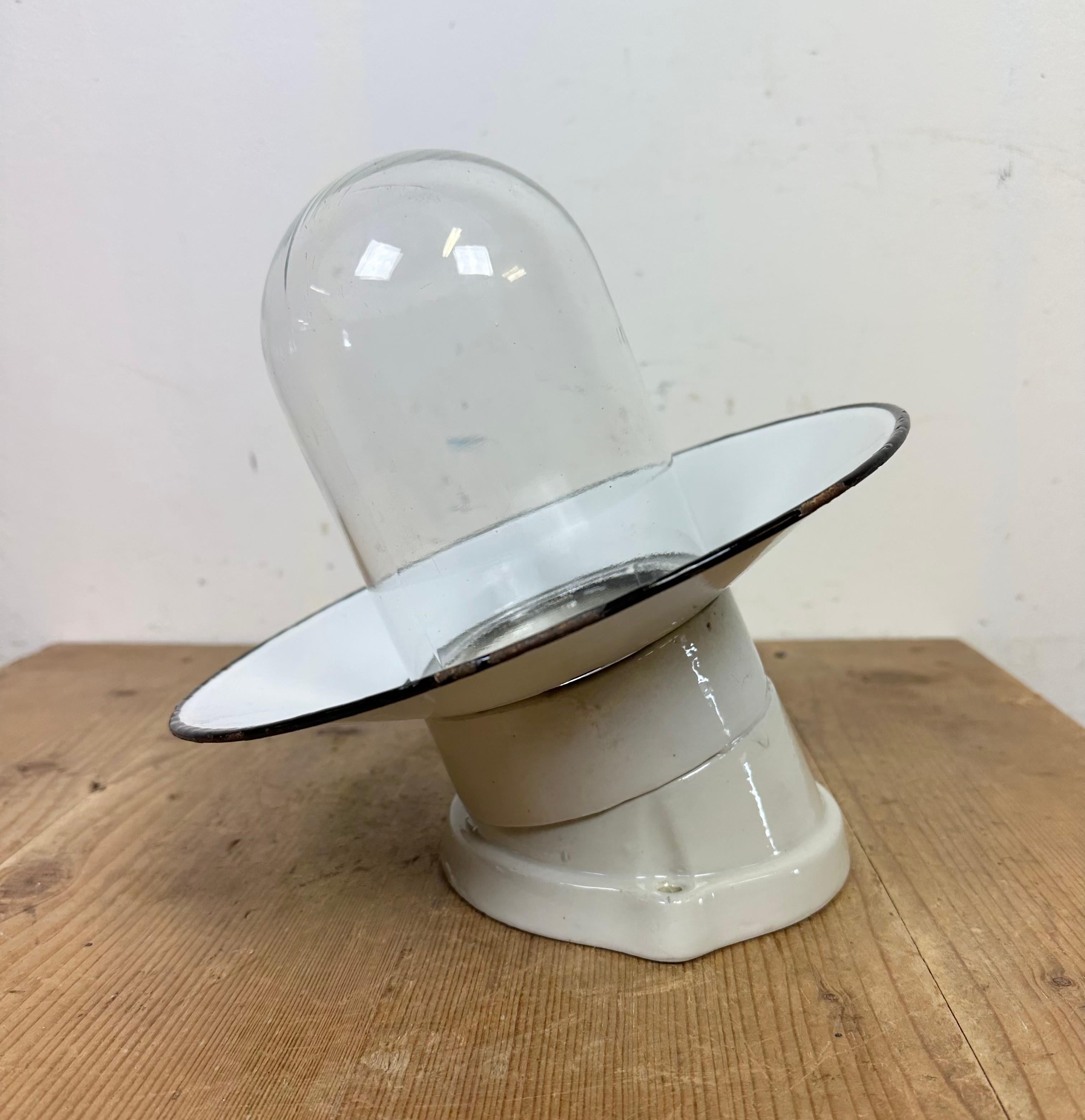 Industrial Porcelain White Enamel Wall Light with Clear Glass, 1960s 3