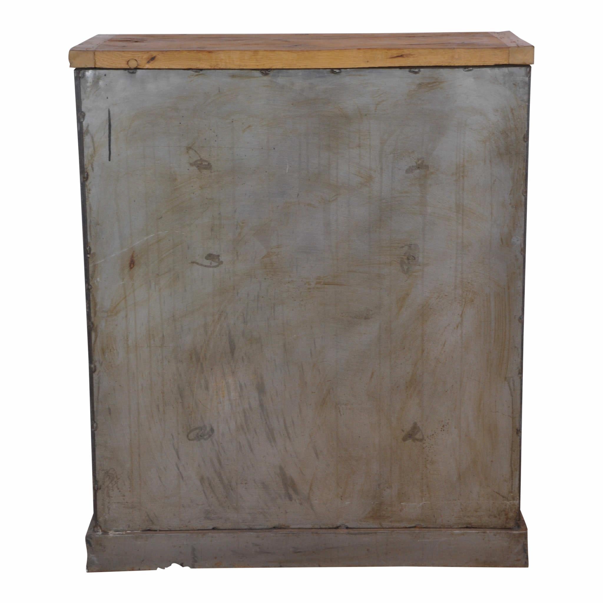 Industrial Postman's Console Cabinet with Doors, circa 1920 In Good Condition In Evergreen, CO