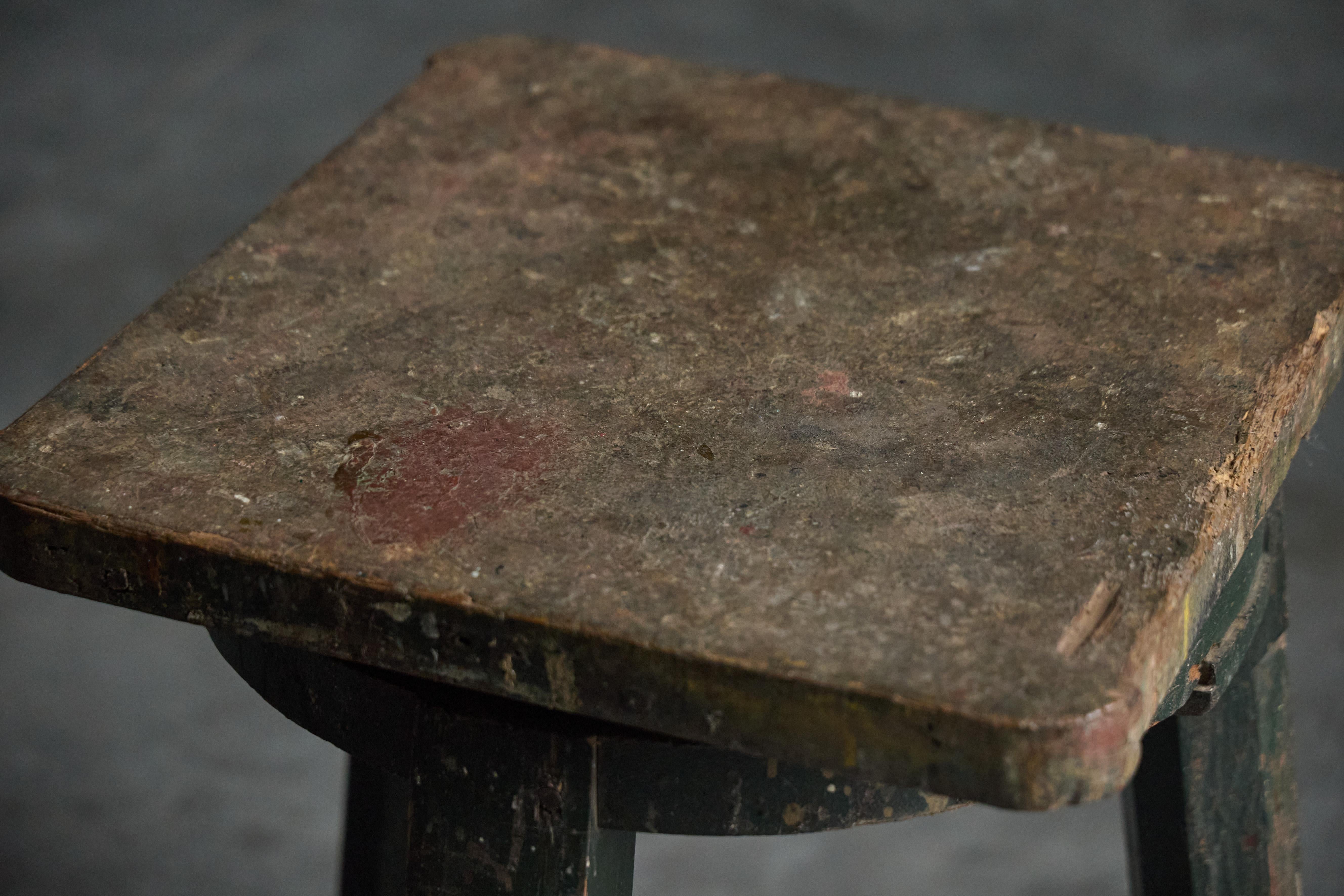Tabouret primitif industriel, France, 19ème siècle en vente 5