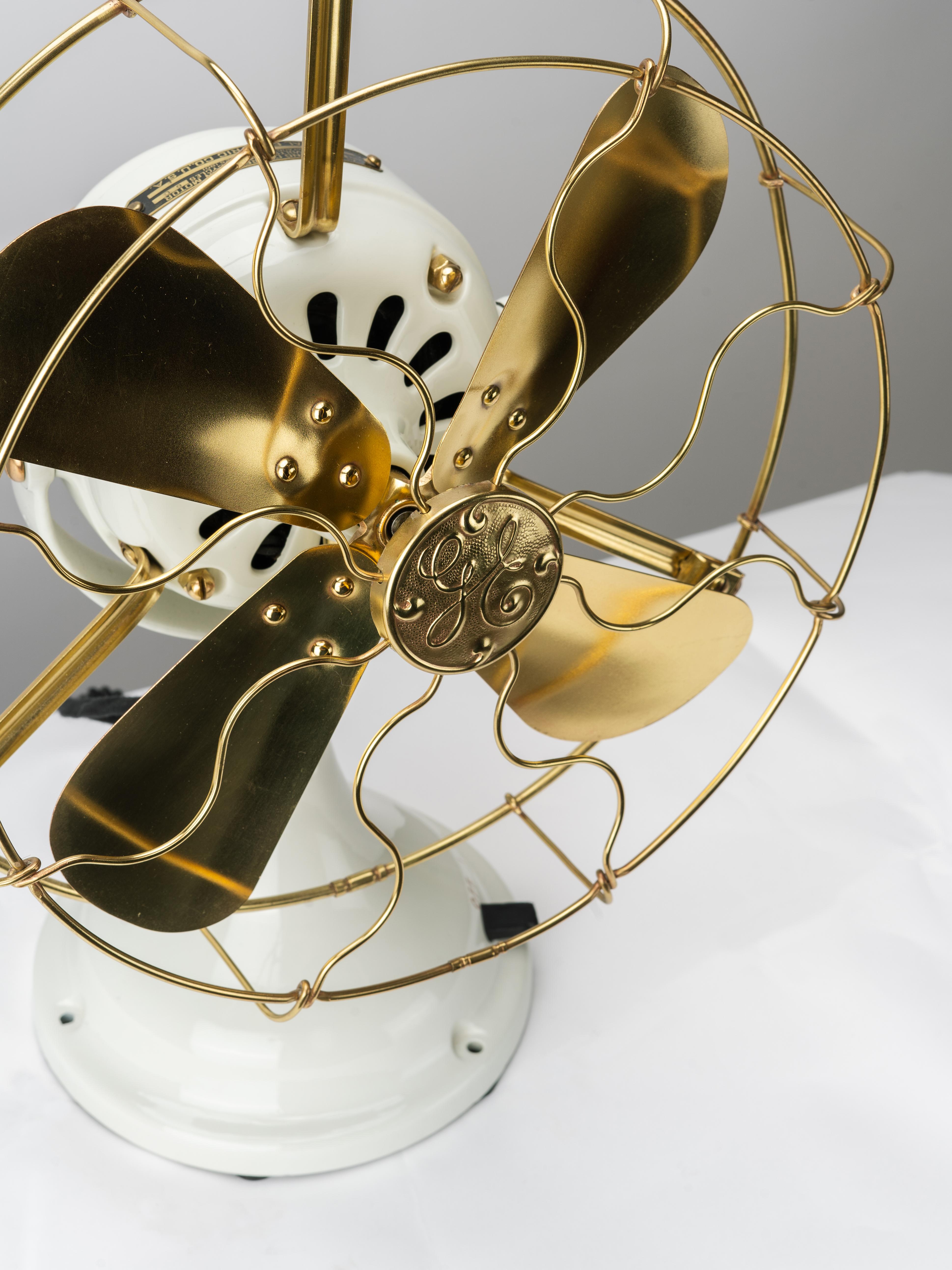 Industrial Restored General Electric Cast Iron and Brass Desk Fan For Sale 6