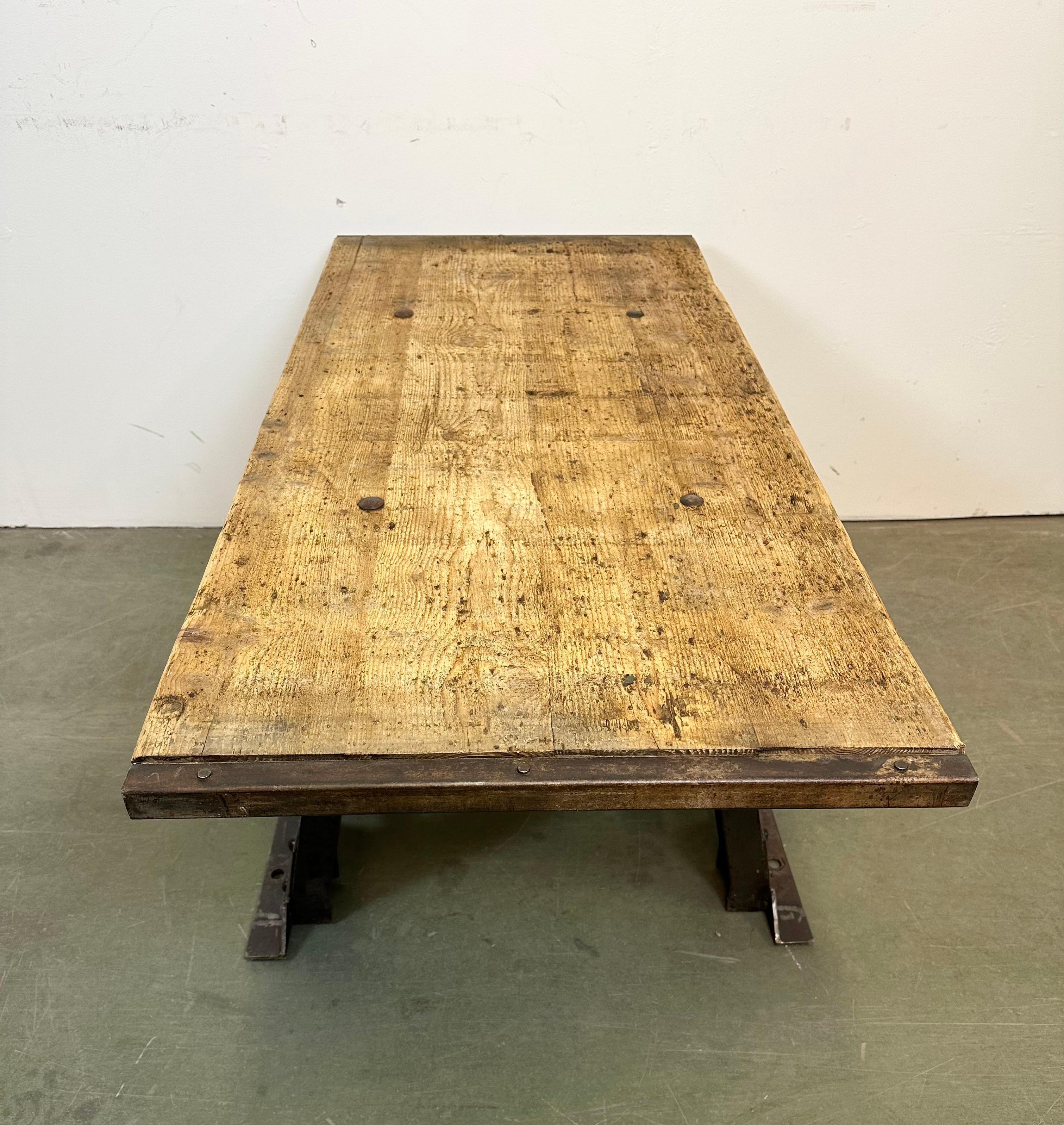 Industrial Riveted Coffee Table, 1960s For Sale 8