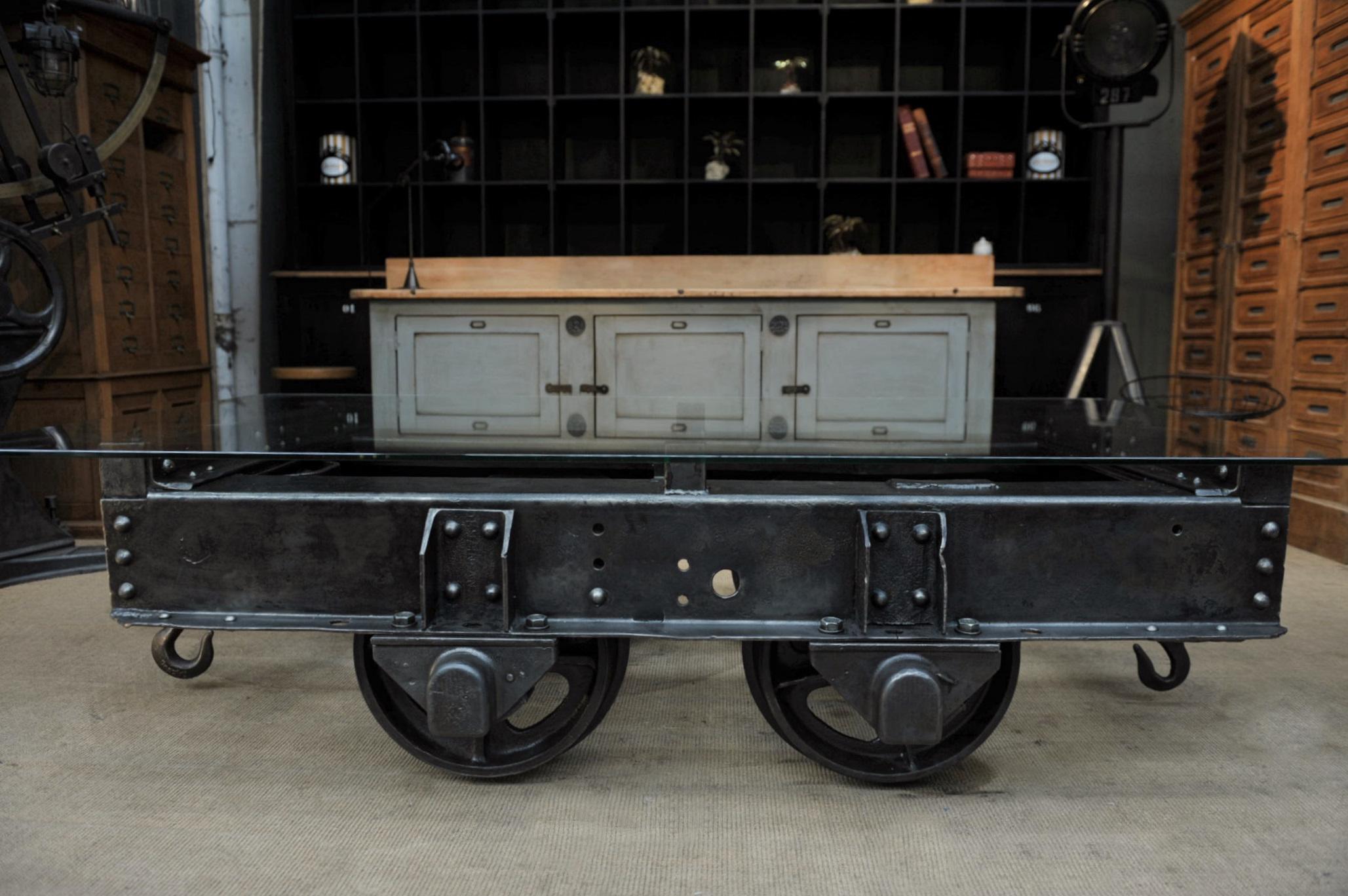 Industrial Riveted Iron Wagon Coffee Table, 1900 2