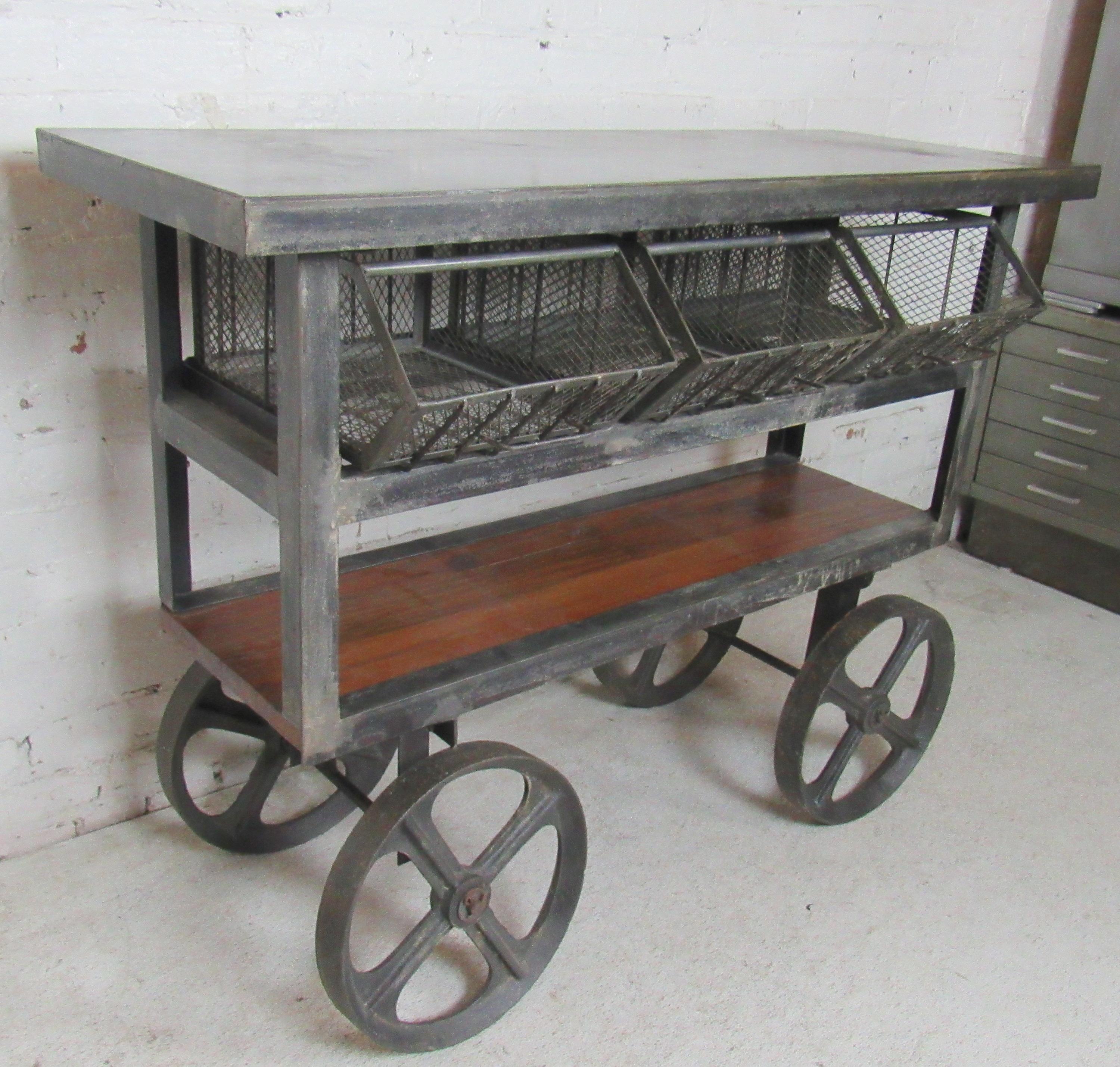 Industrial Rolling Cart In Good Condition In Brooklyn, NY