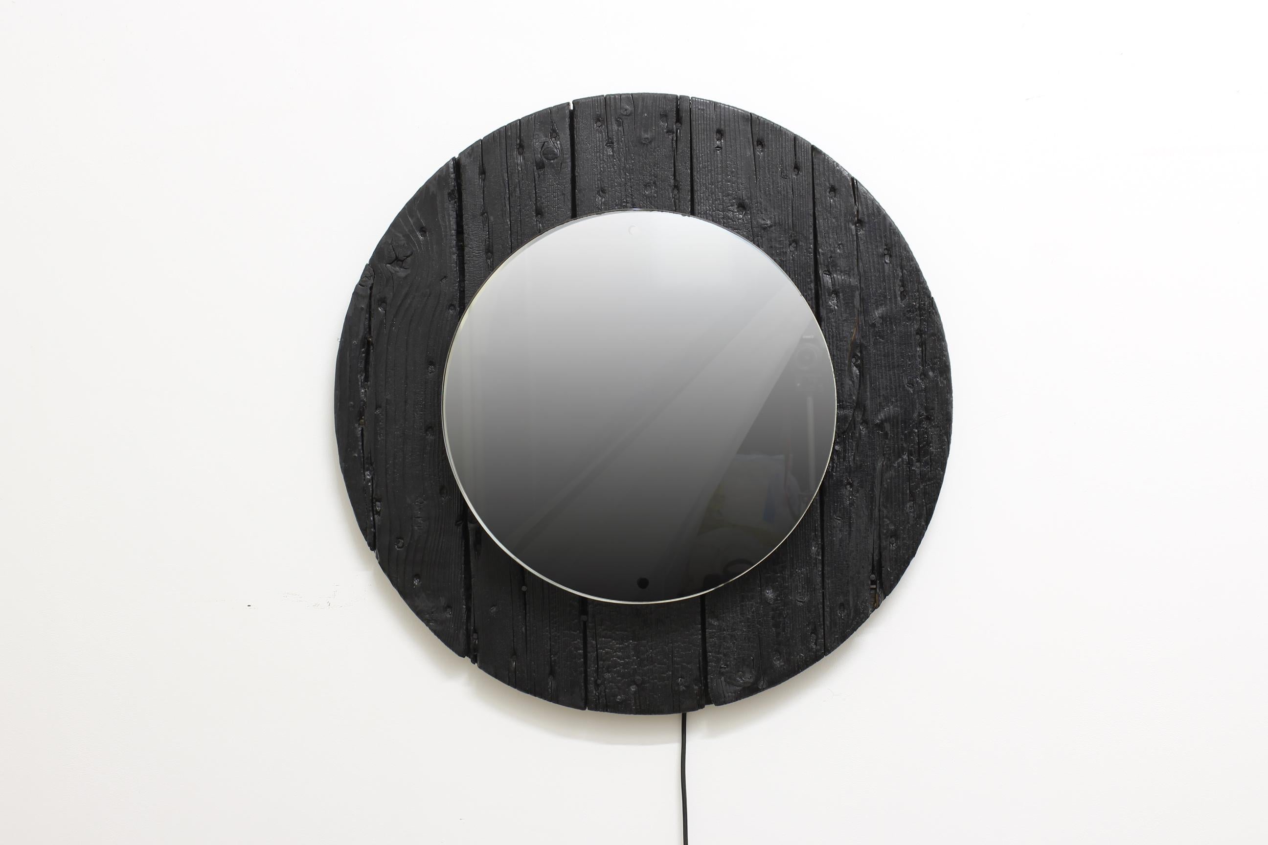 Minimaliste Miroir industriel rond en Wood Wood, Italie, années 1970 en vente
