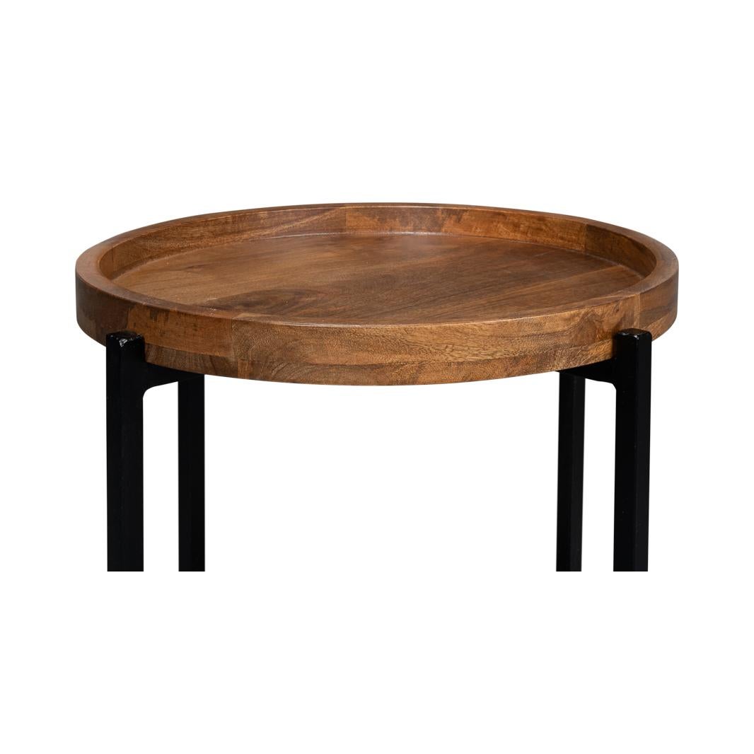 XXIe siècle et contemporain Table d'appoint ronde industrielle en vente