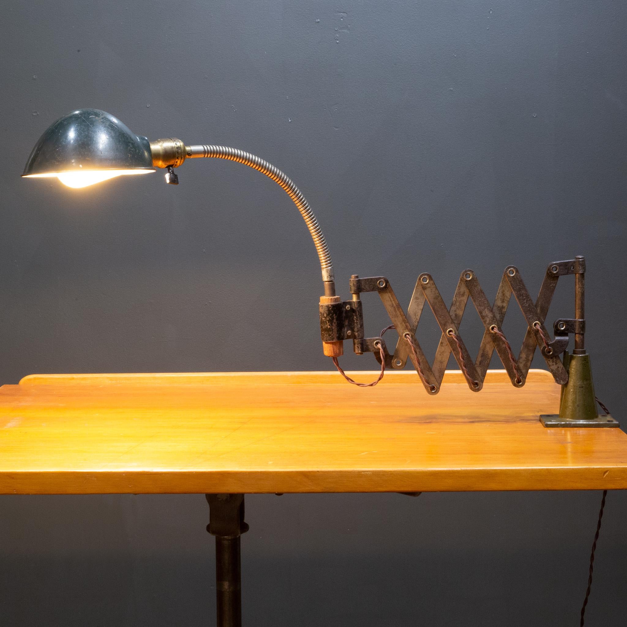 Industrial Scissor Task Lamp c.1930 In Good Condition In San Francisco, CA
