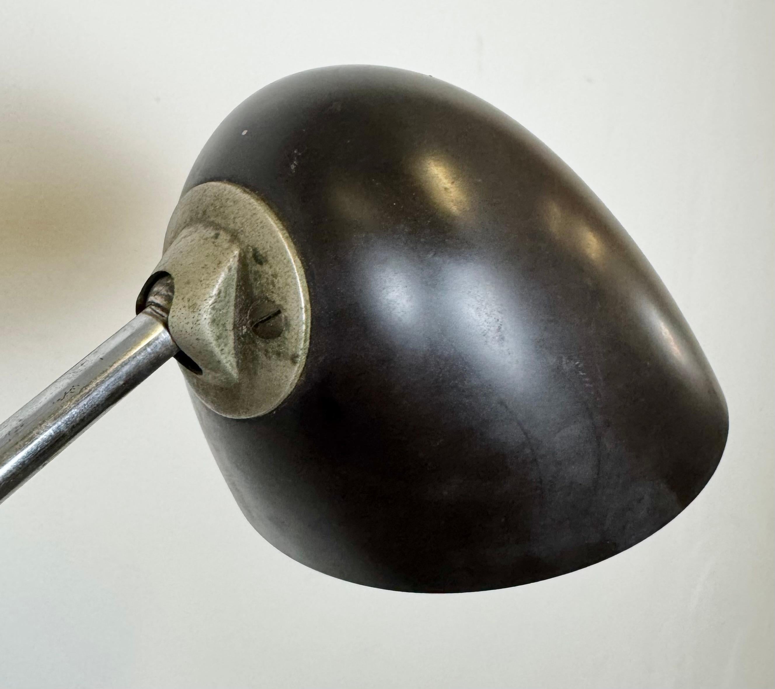 Lampe murale industrielle à ciseaux, années 1950 en vente 9