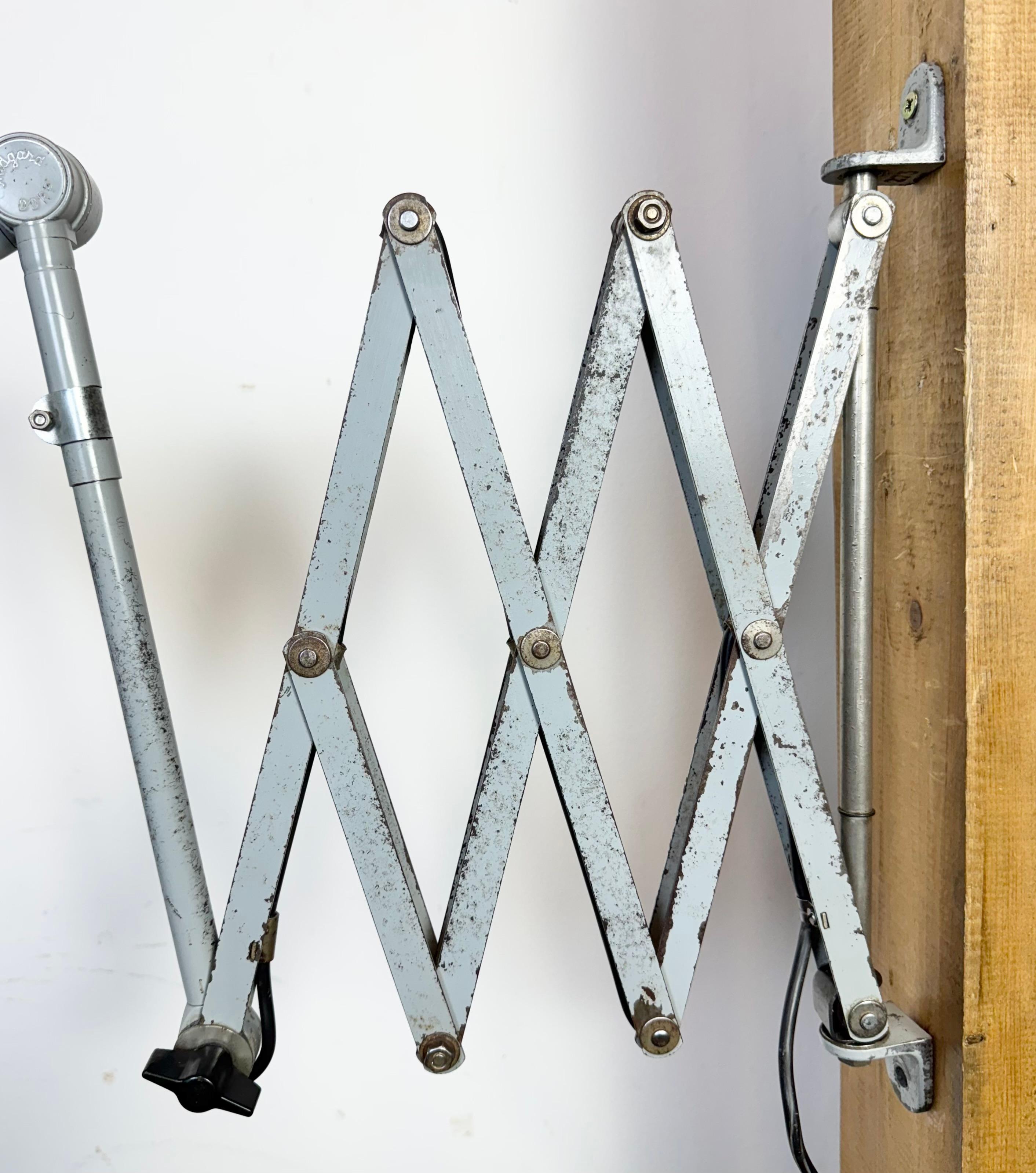 Industrial Scissor Wall Lamp by Curt Fischer for Midgard, 1930s For Sale 2