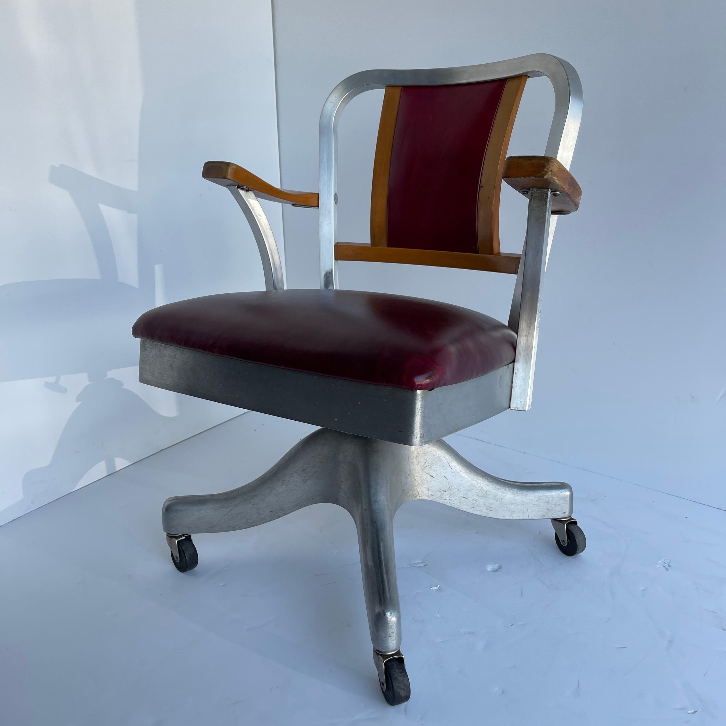 Industrial Shaw Walker Aluminum and Leather Desk Chair, Circa 1960 3