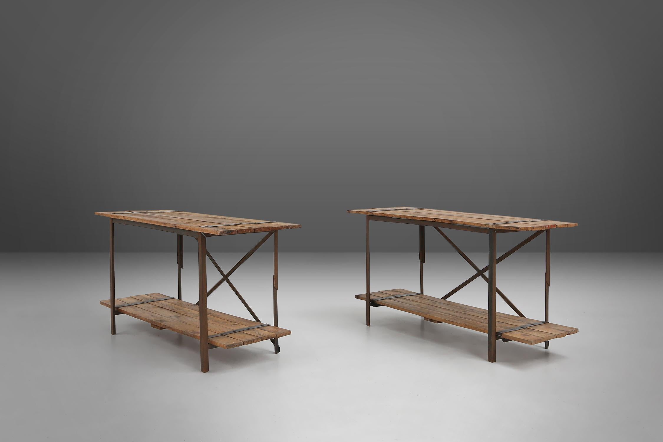 Table d'appoint industrielle avec cadre en métal et plateau en bois et plateau amovible, Be en vente 5