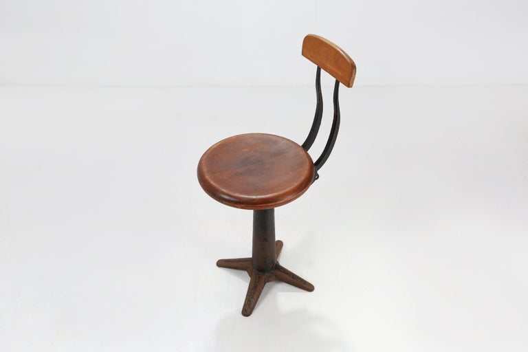 Industrial "Singer" Stool, ca.1920 For Sale at 1stDibs