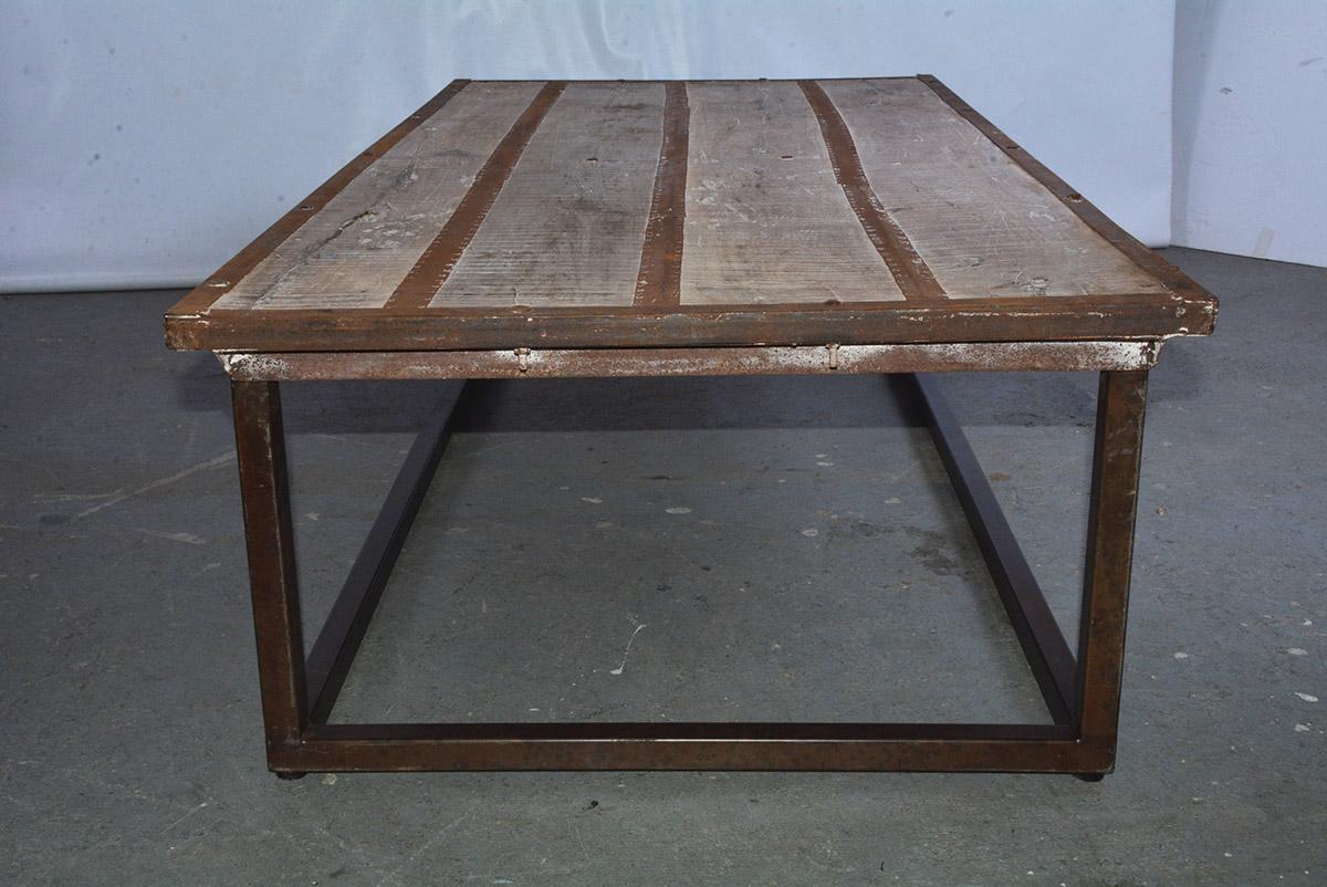 Industrial Slatted Wood Top Metal Base Coffee Table In Good Condition In Sheffield, MA