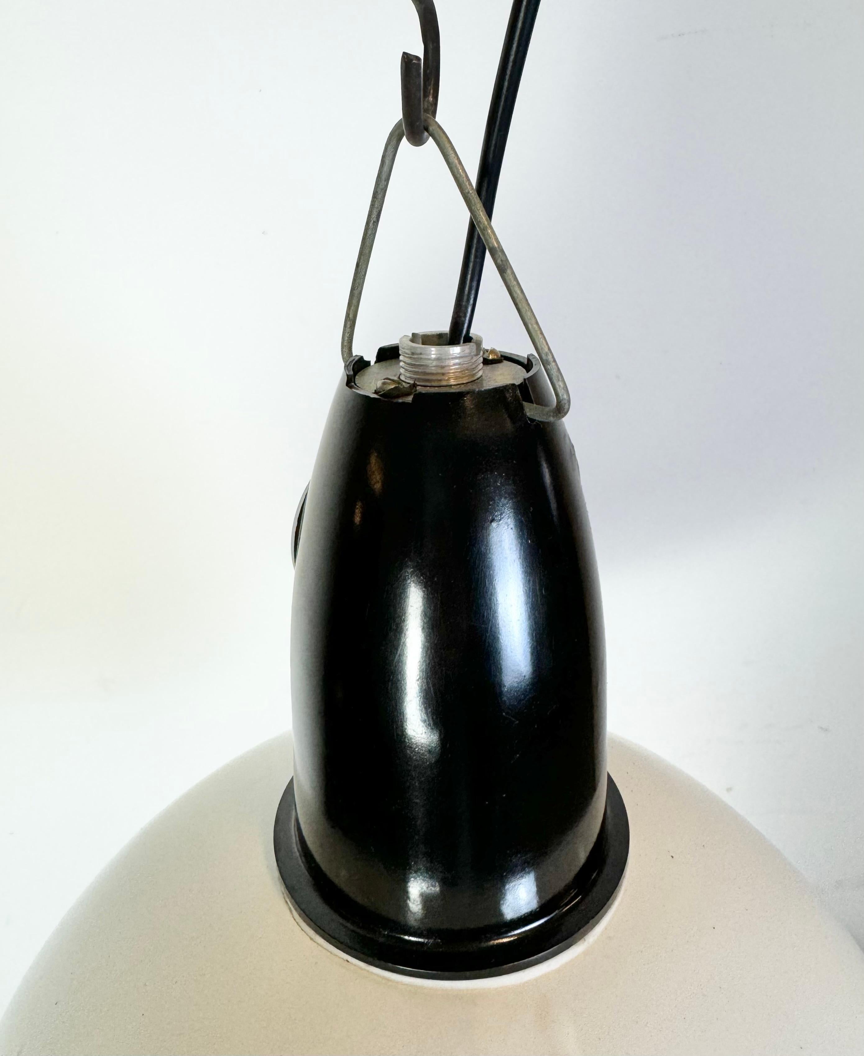 Industrial Soviet White Enamel Pendant Lamp, 1960s For Sale 6