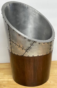 Papelera/ Cubo de Basura Elíptico Industrial de Madera Dura Revestida de Acero