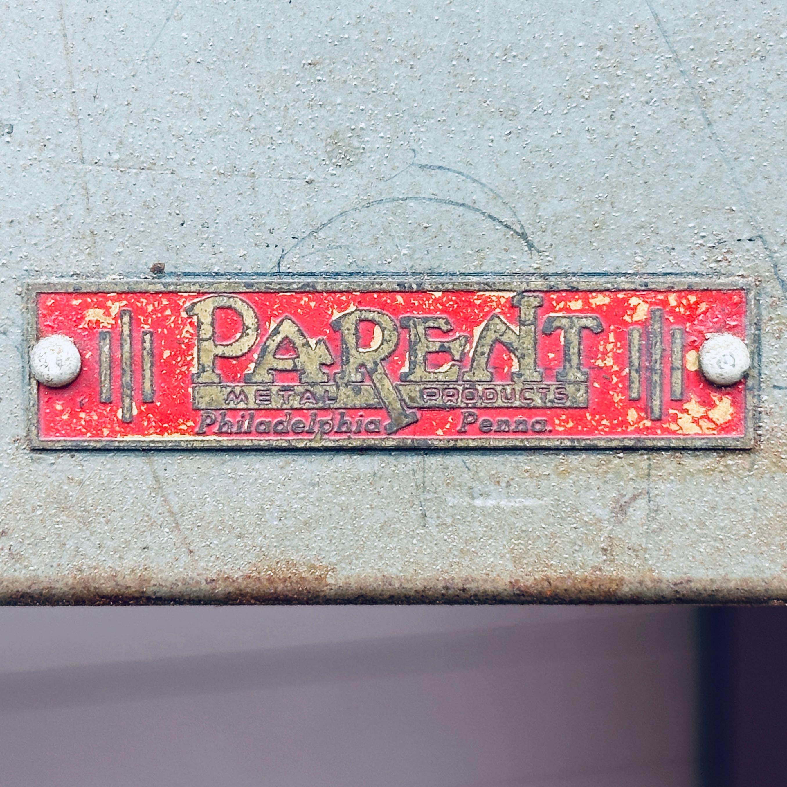 Tavolo da disegno in piedi in acciaio industriale di Parent Metal Products in vendita 3