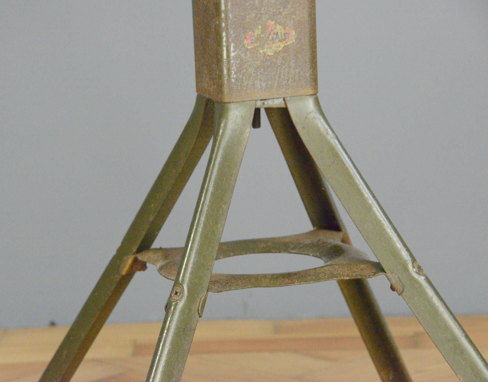 evertaut stool