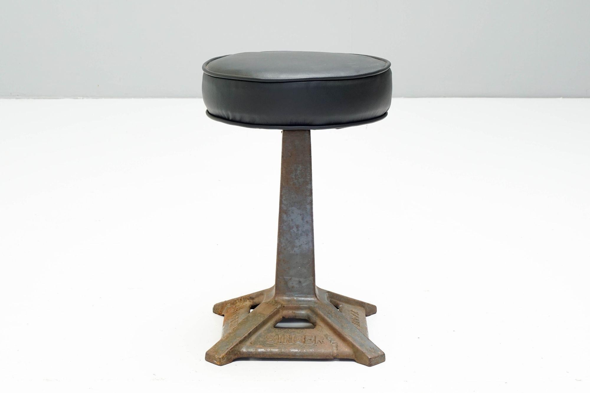 Tabouret industriel 