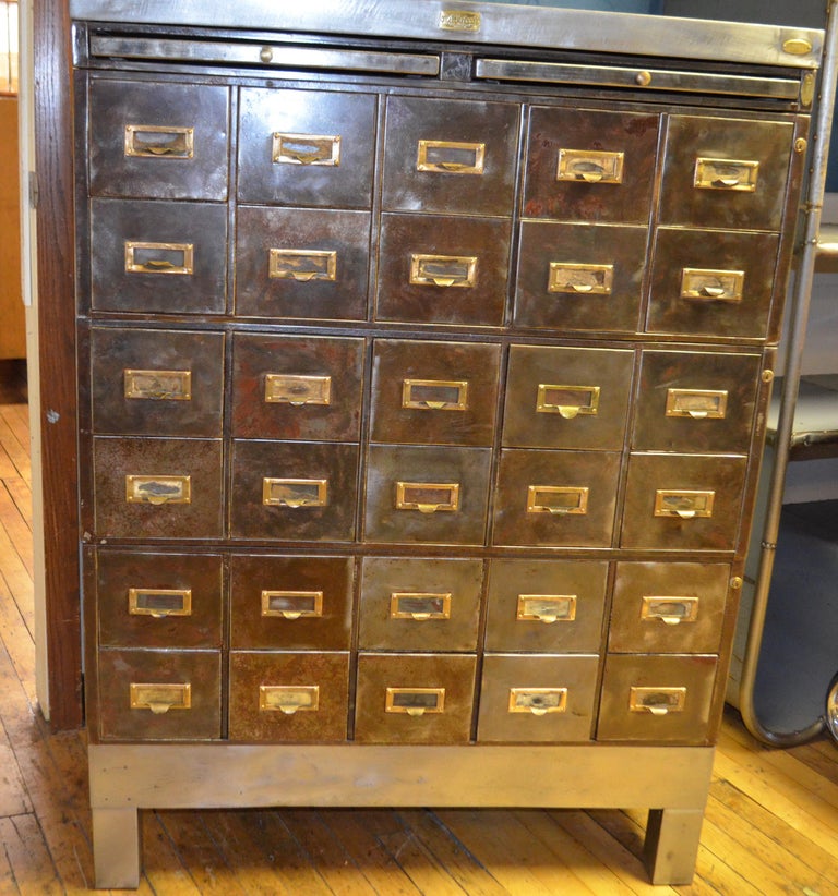 Industrial Storage Cabinet of Steel with 30 Steel File ...