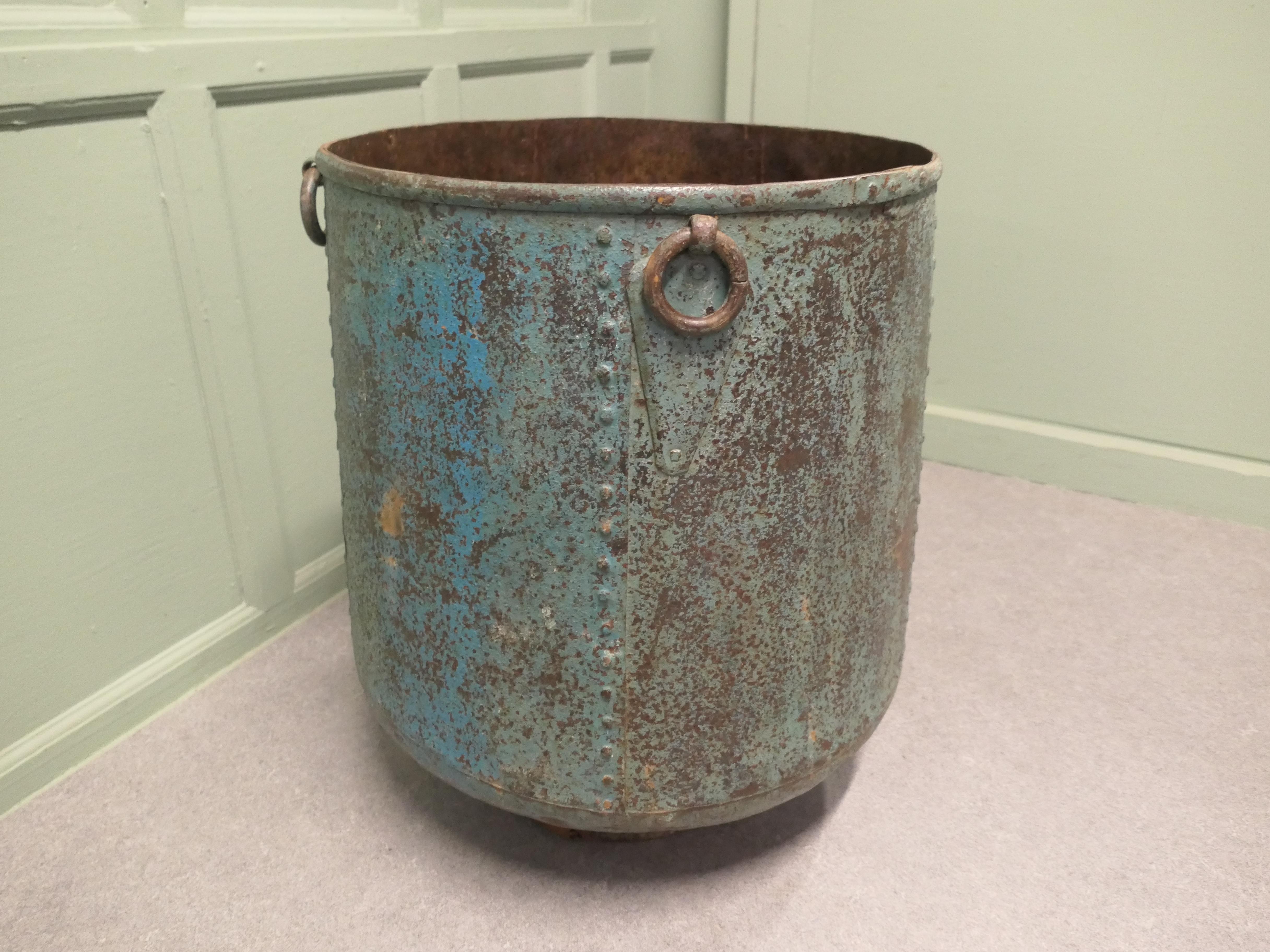 Industrial Style Iron Log Bin, or Large Planter This is a spectacular piece In Good Condition For Sale In Godshill, Isle of Wight