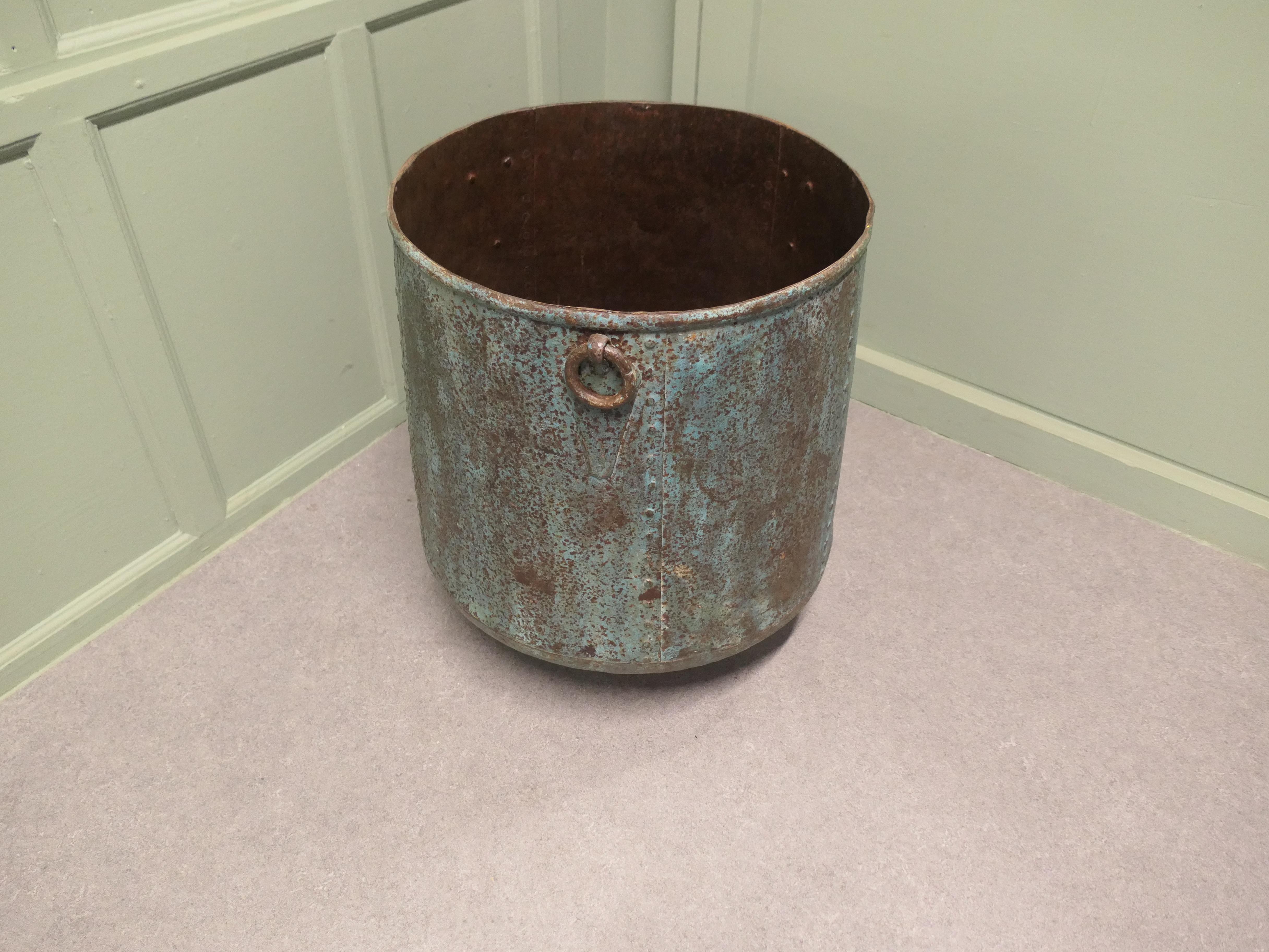 Industrial Style Iron Log Bin, or Large Planter This is a spectacular piece For Sale 3