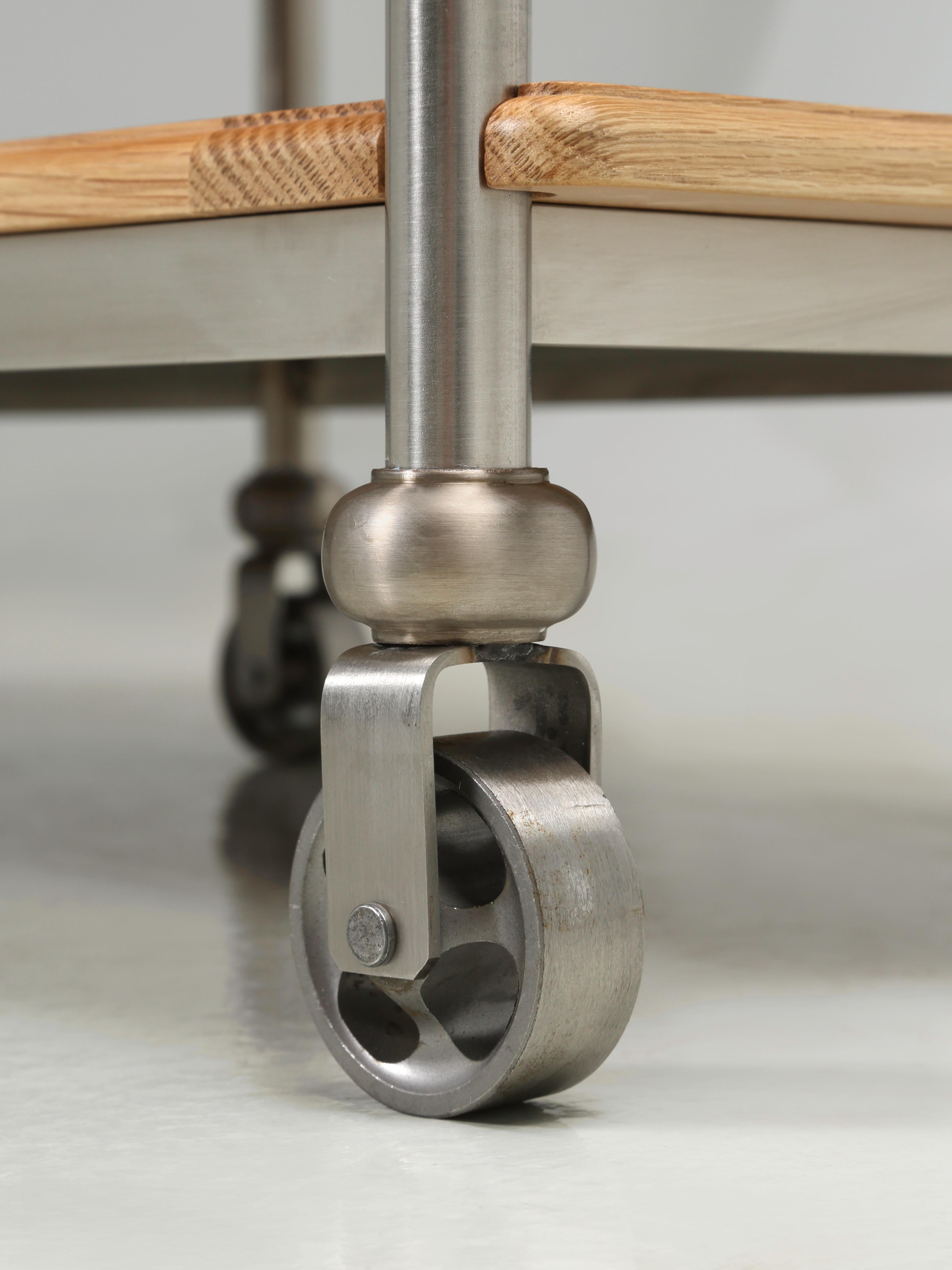 Isla de cocina de estilo industrial Bronce plateado inoxidable, Carrara por encargo en venta 7