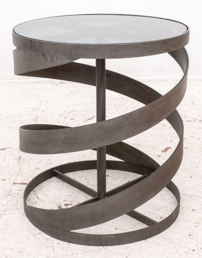Industrial Style Metal Spiral Side Table In Good Condition For Sale In New York, NY
