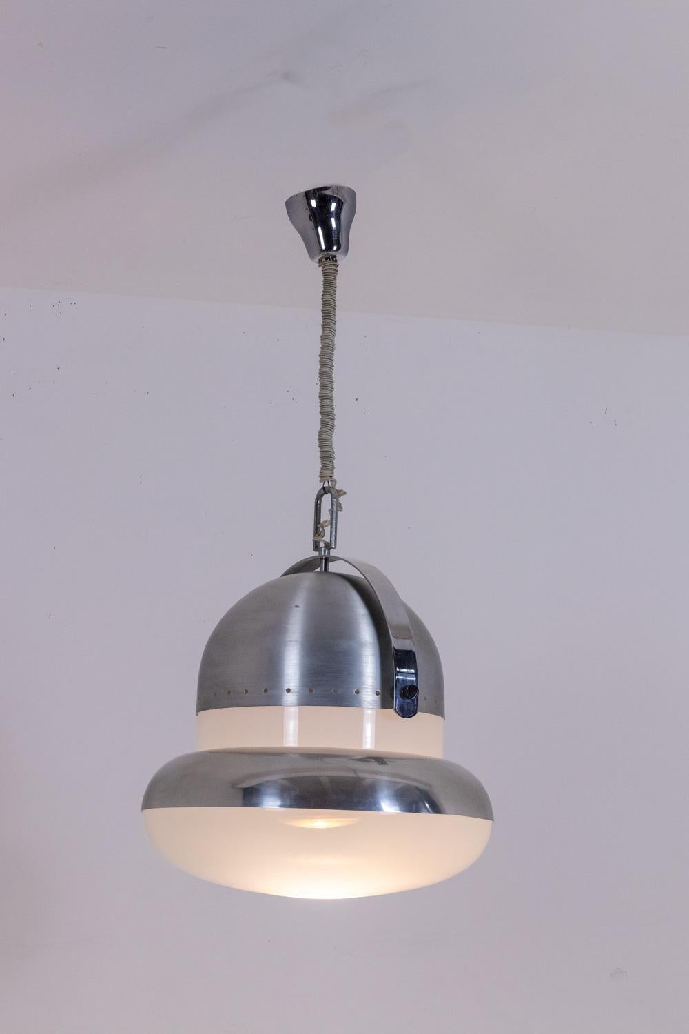 Industrial style pendant light in brushed and opaline metal. 1970s. In Excellent Condition For Sale In Saint-Ouen, FR