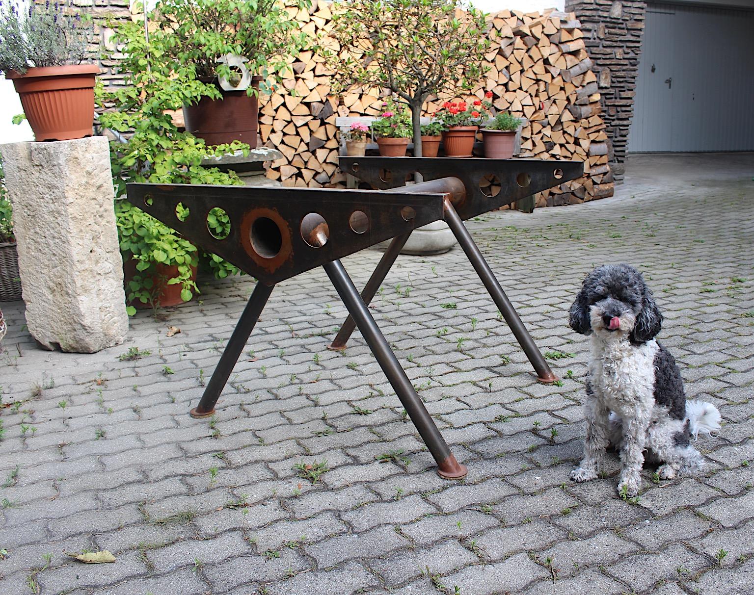 Base de table centrale vintage de style industriel Jean Prouve, années 1980 en vente 2