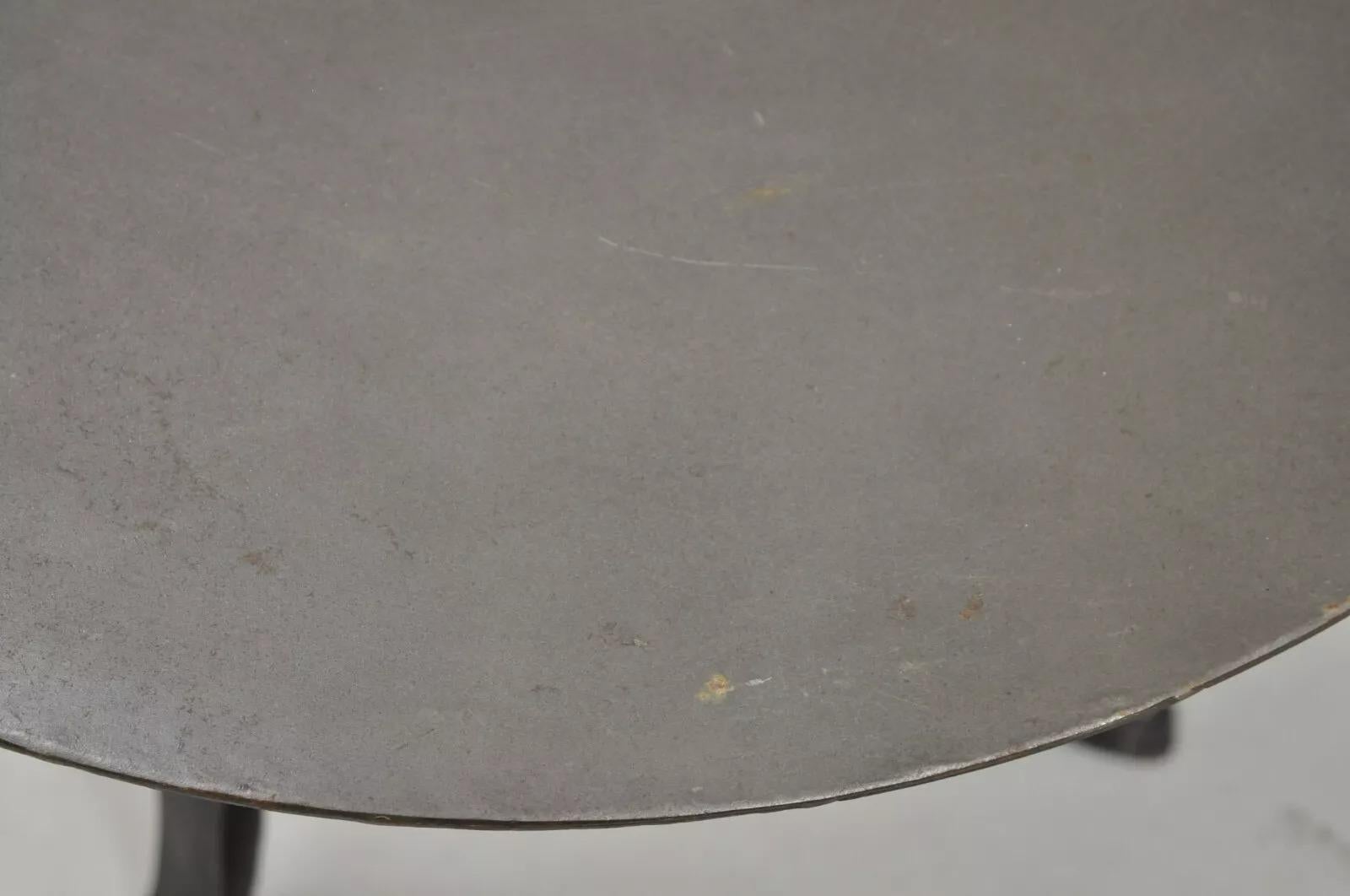 Acier Table d'appoint de pub ronde de 30 pouces de style industriel en acier et métal réglable en vente