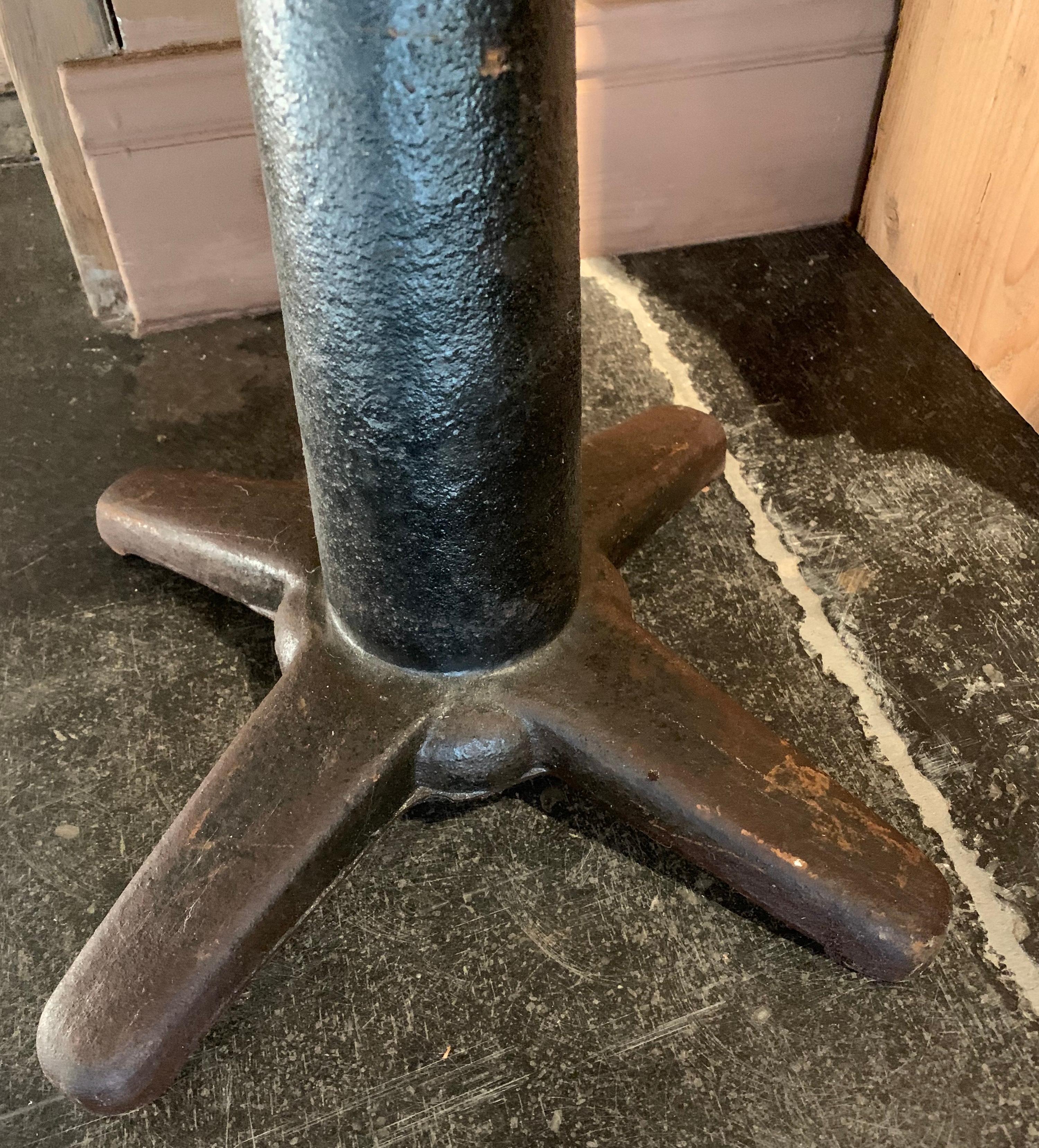 Iron Industrial Swivel Stool Early 20th Century For Sale