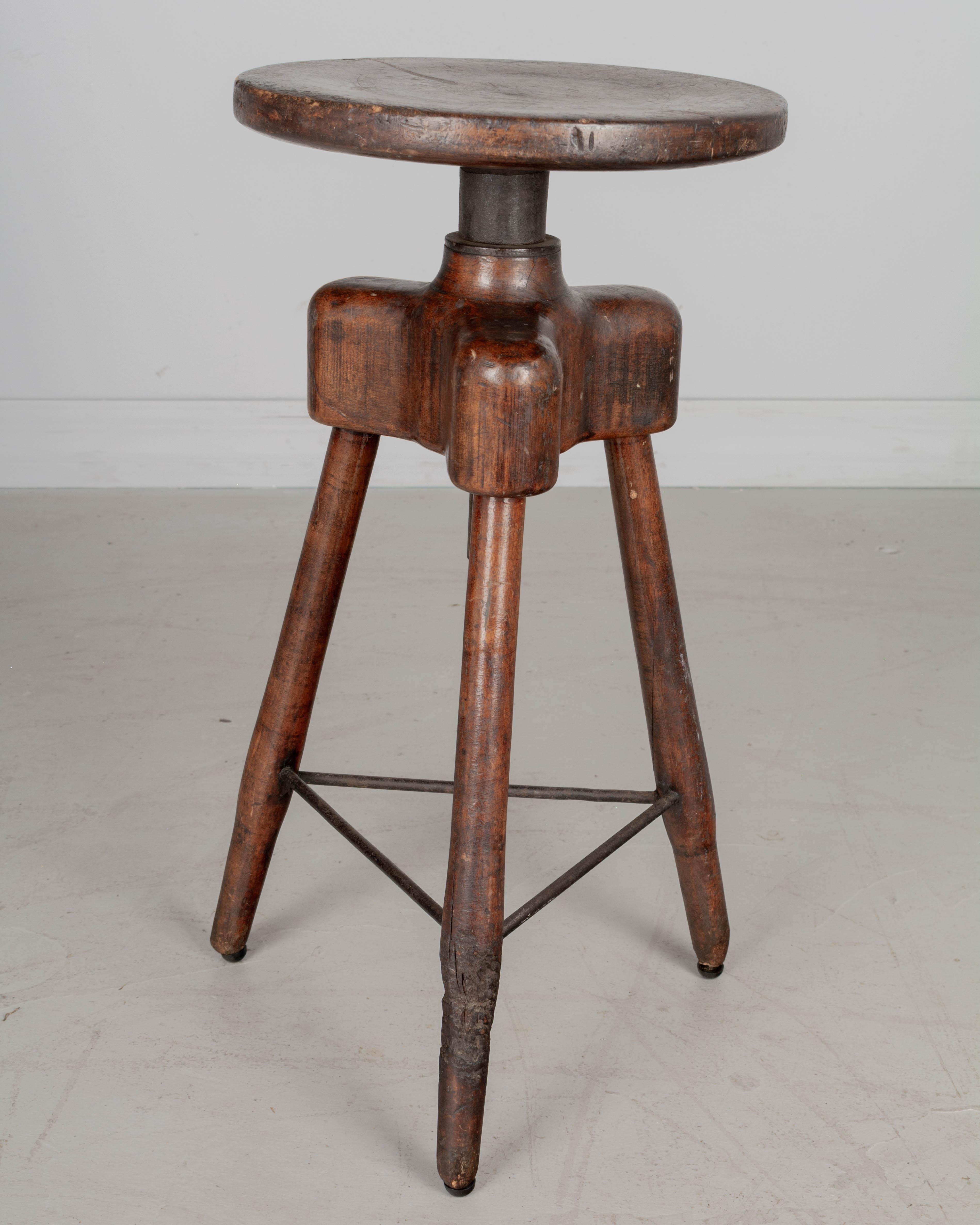 Industrial Swivel Work Stool In Good Condition For Sale In Winter Park, FL