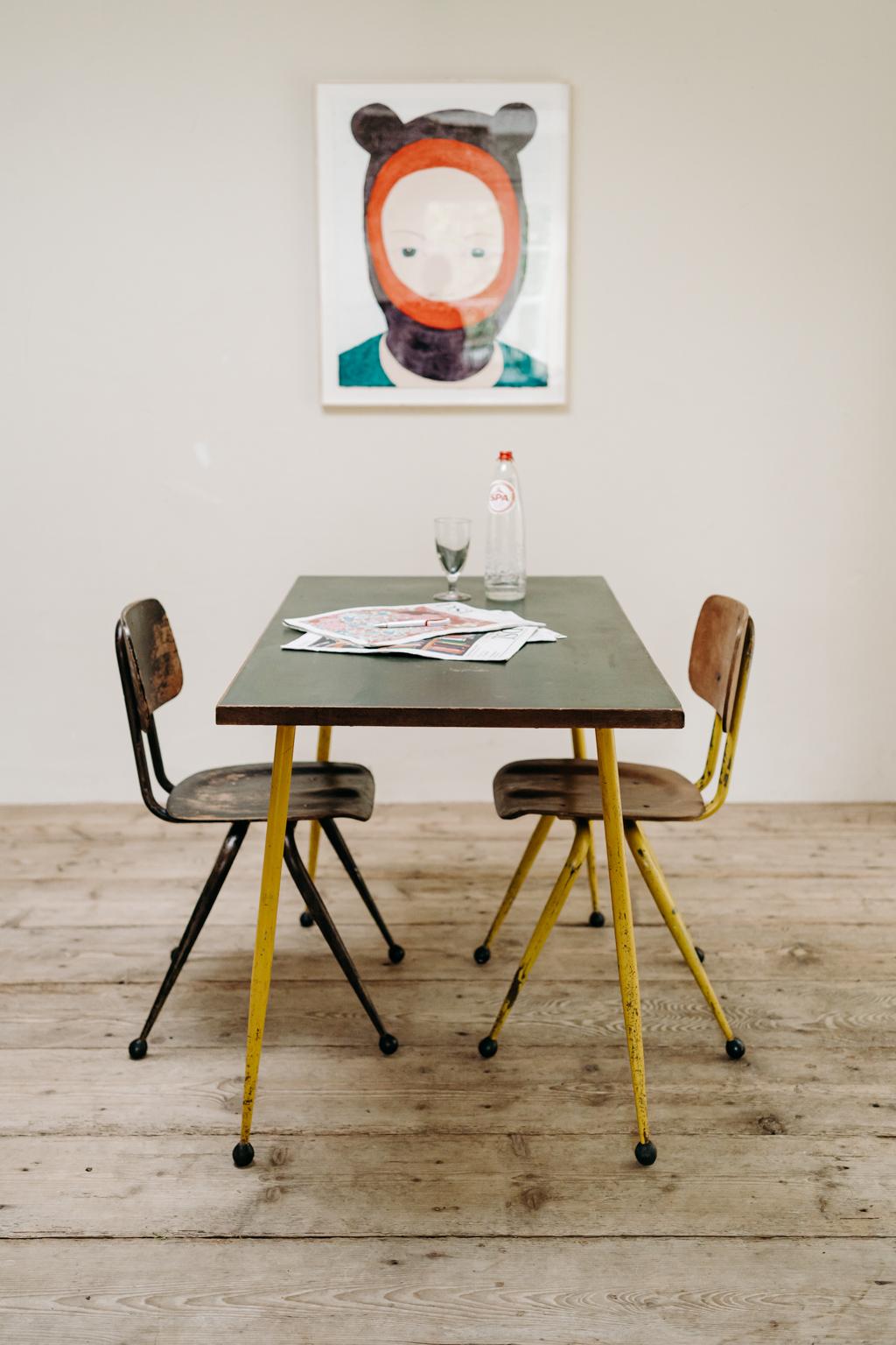 this table and two chairs are by David Chapman, 1909-1978, US architect and Industrial designer
Measures: table 130 cm x 70 cm x 78 cm high
chairs 50 cm deep x 82/45 cm high and 48 cm wide.