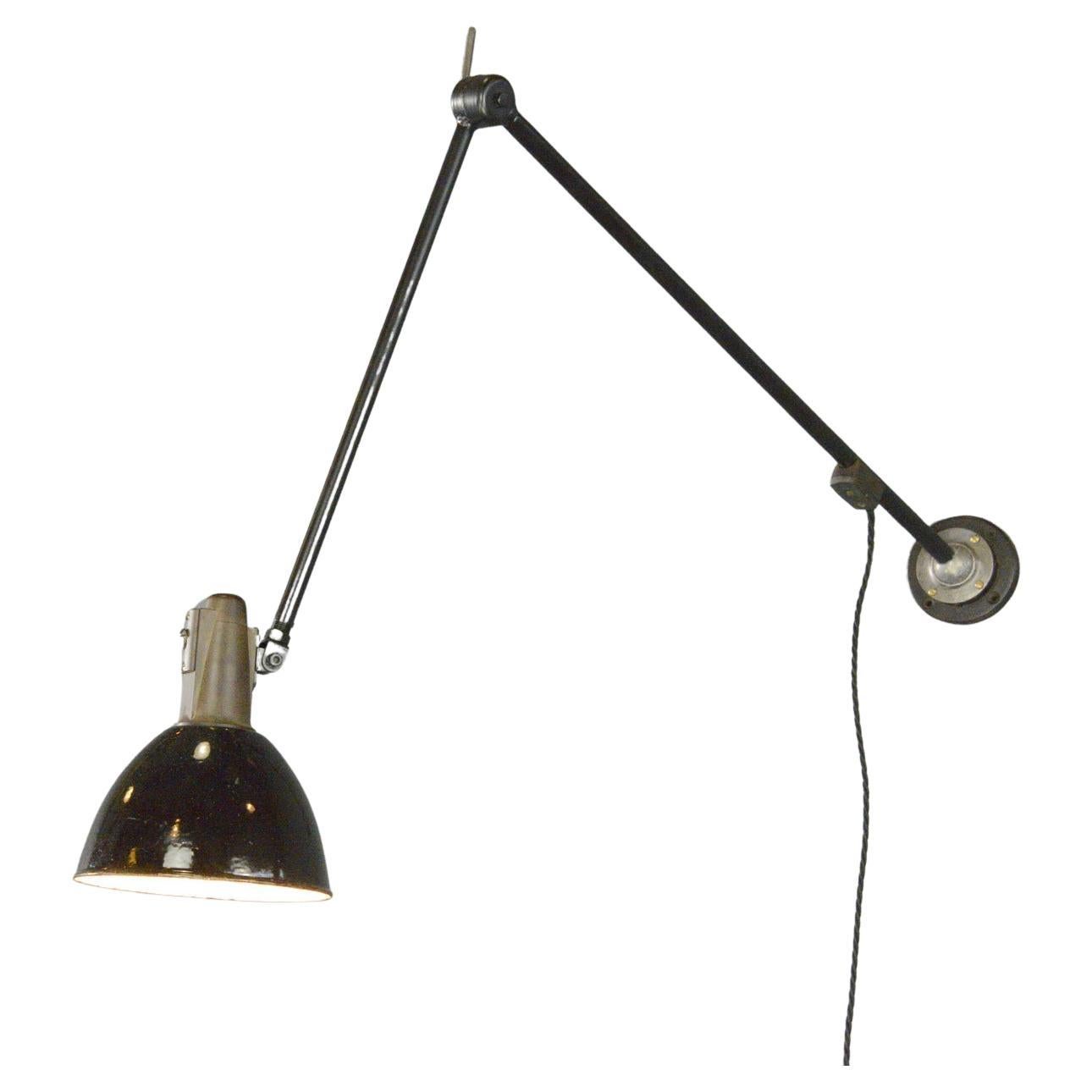 Lampe de travail industrielle par Willhelm Bader Circa 1930s en vente