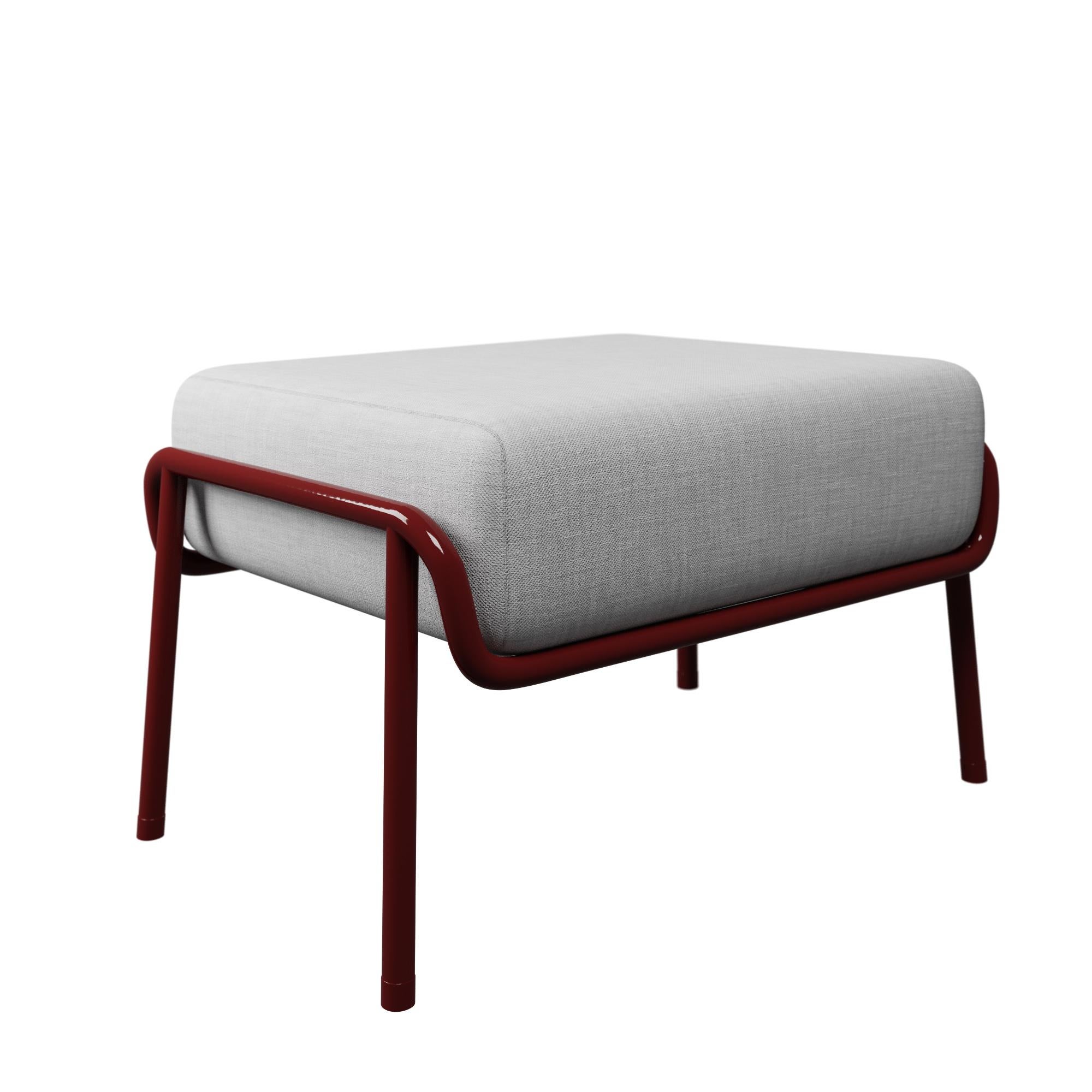 Industriel Ottoman industriel TAWNY Finish DUV Tissu crème avec fabrication artisanale Murmurio en vente