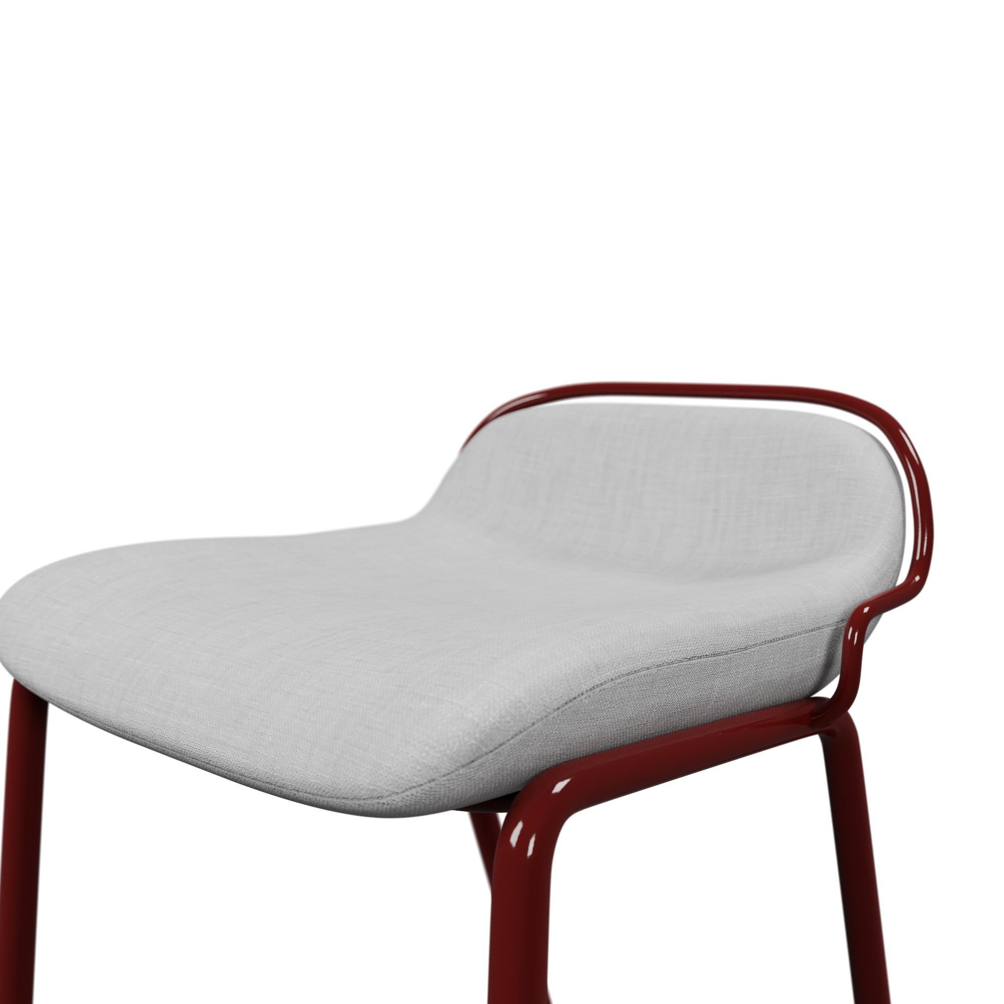 Vannerie Tabouret industriel TAWNY Finish DUV avec tissu Crème fait à la main par Murmurio en vente